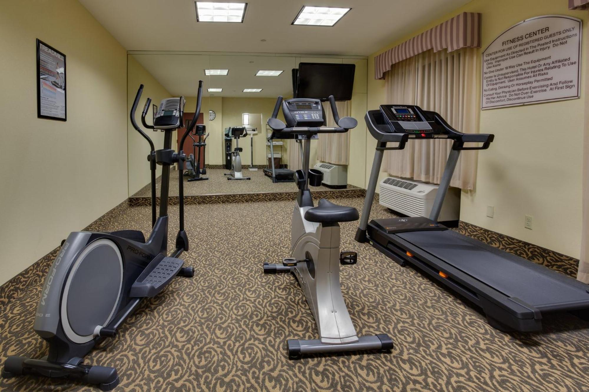 Express & By Ihg 2* Sebring