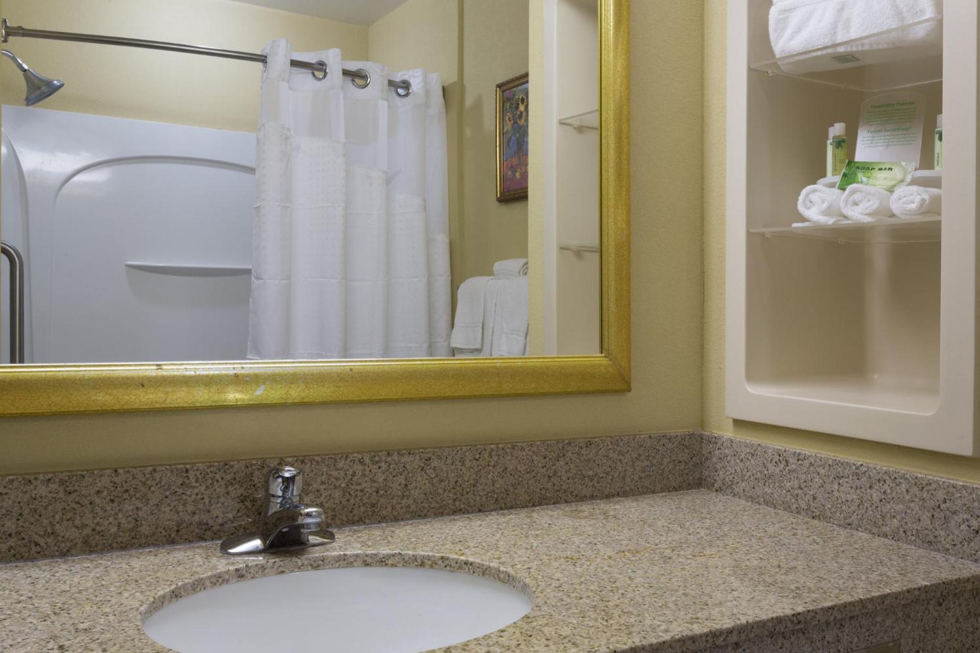 Express & By Ihg Hotel Sebring