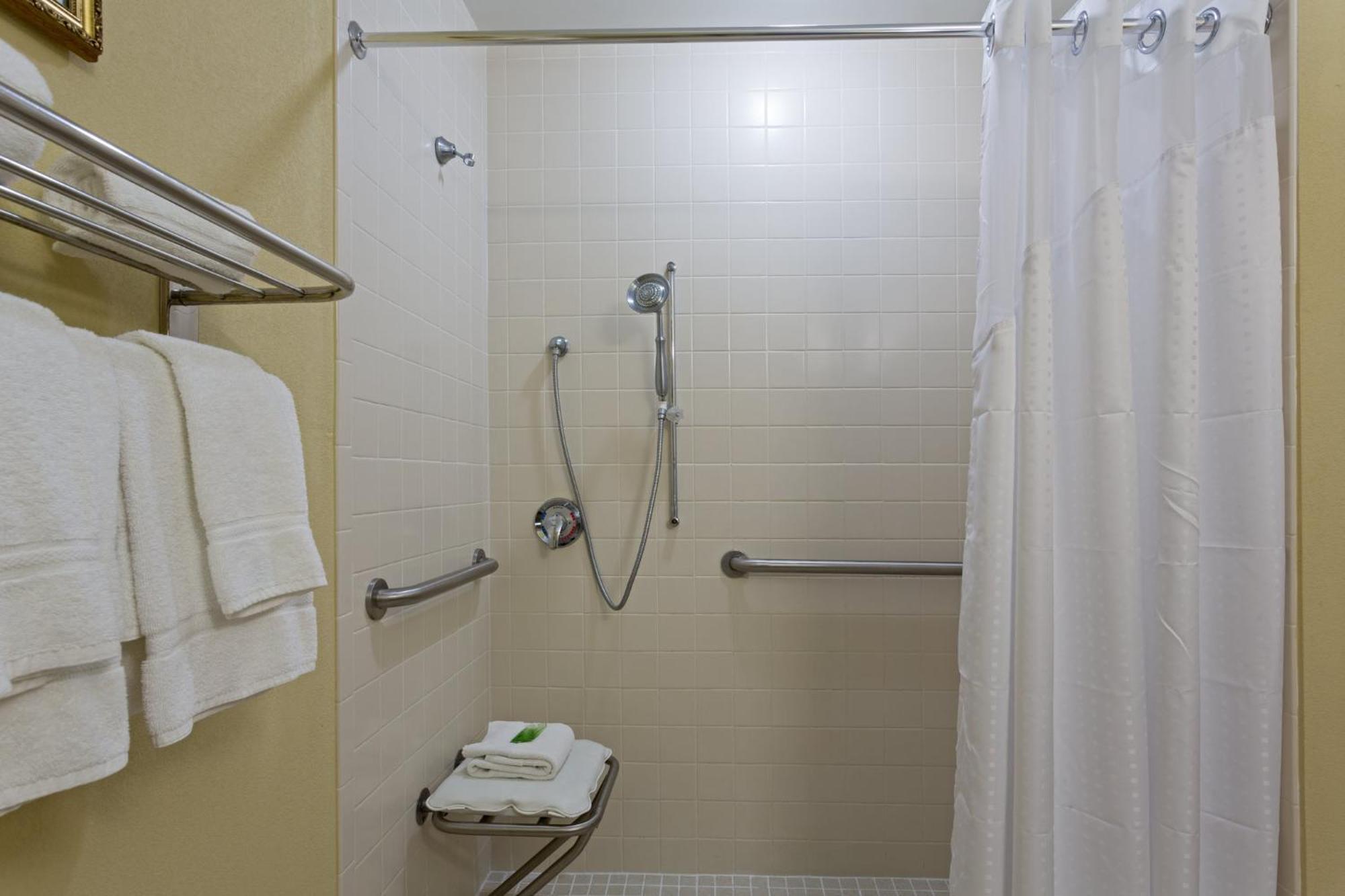 Express & By Ihg Hotel Sebring