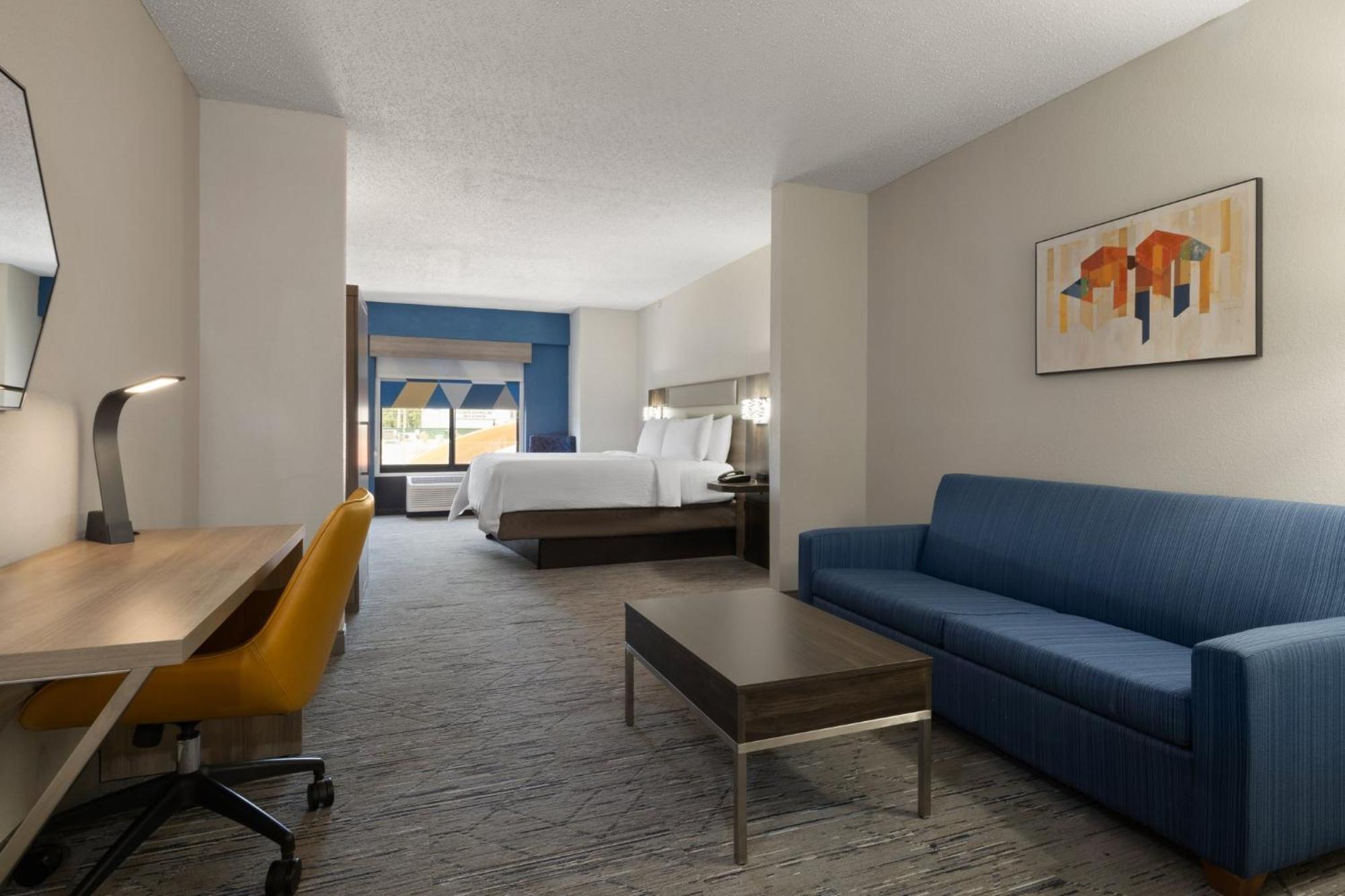 Express & By Ihg Sebring