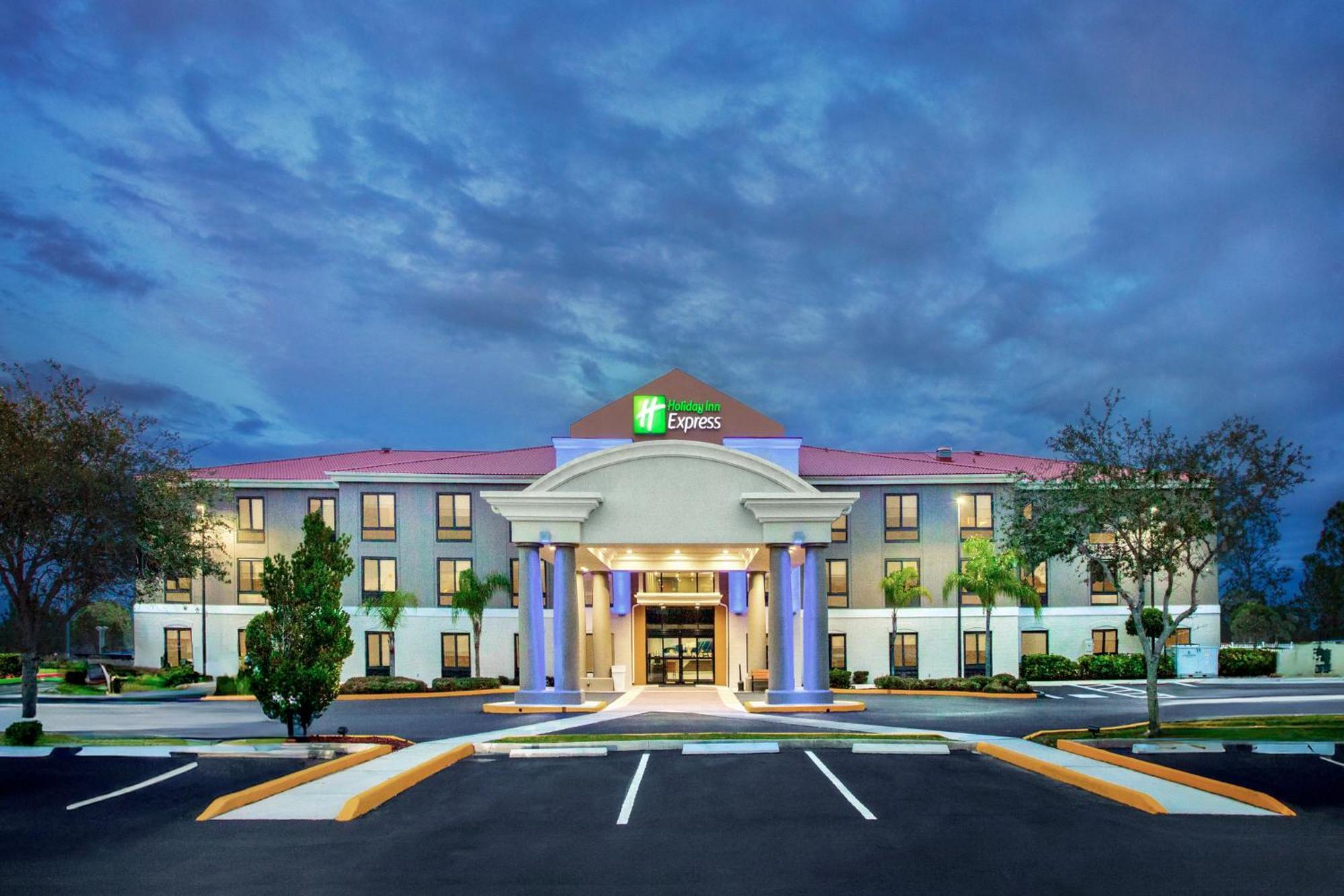Express & By Ihg