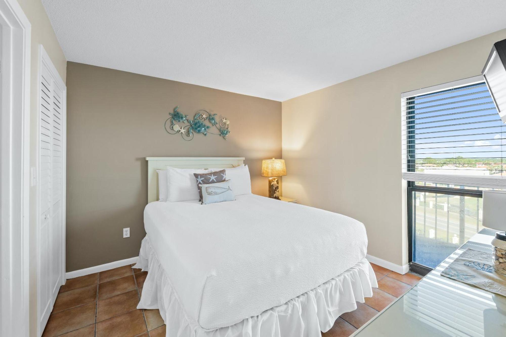 Edgewater By Panhandle Getaways Apartment Panama City Beach