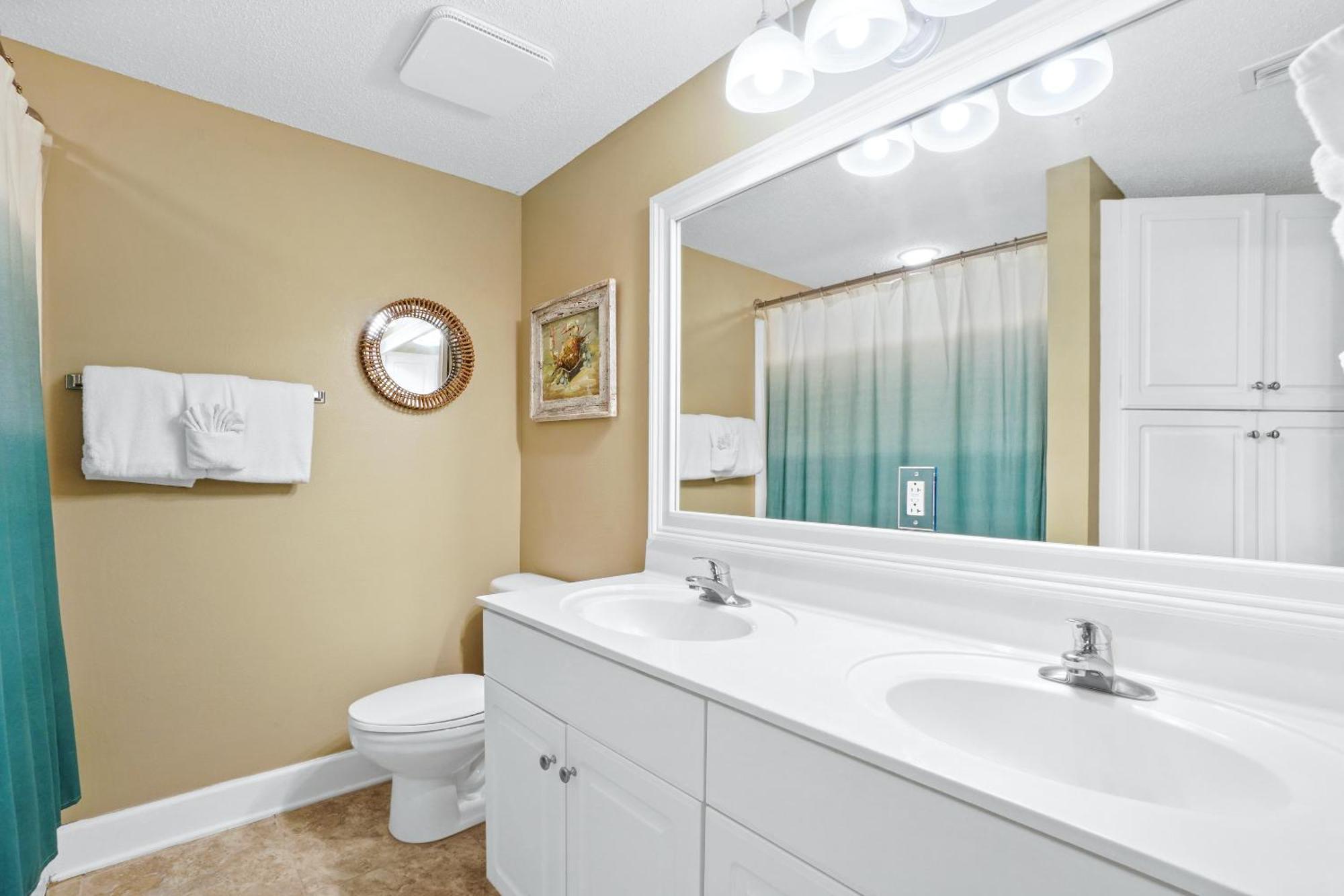 Apartment Majestic Tower 2 By Panhandle Getaways *