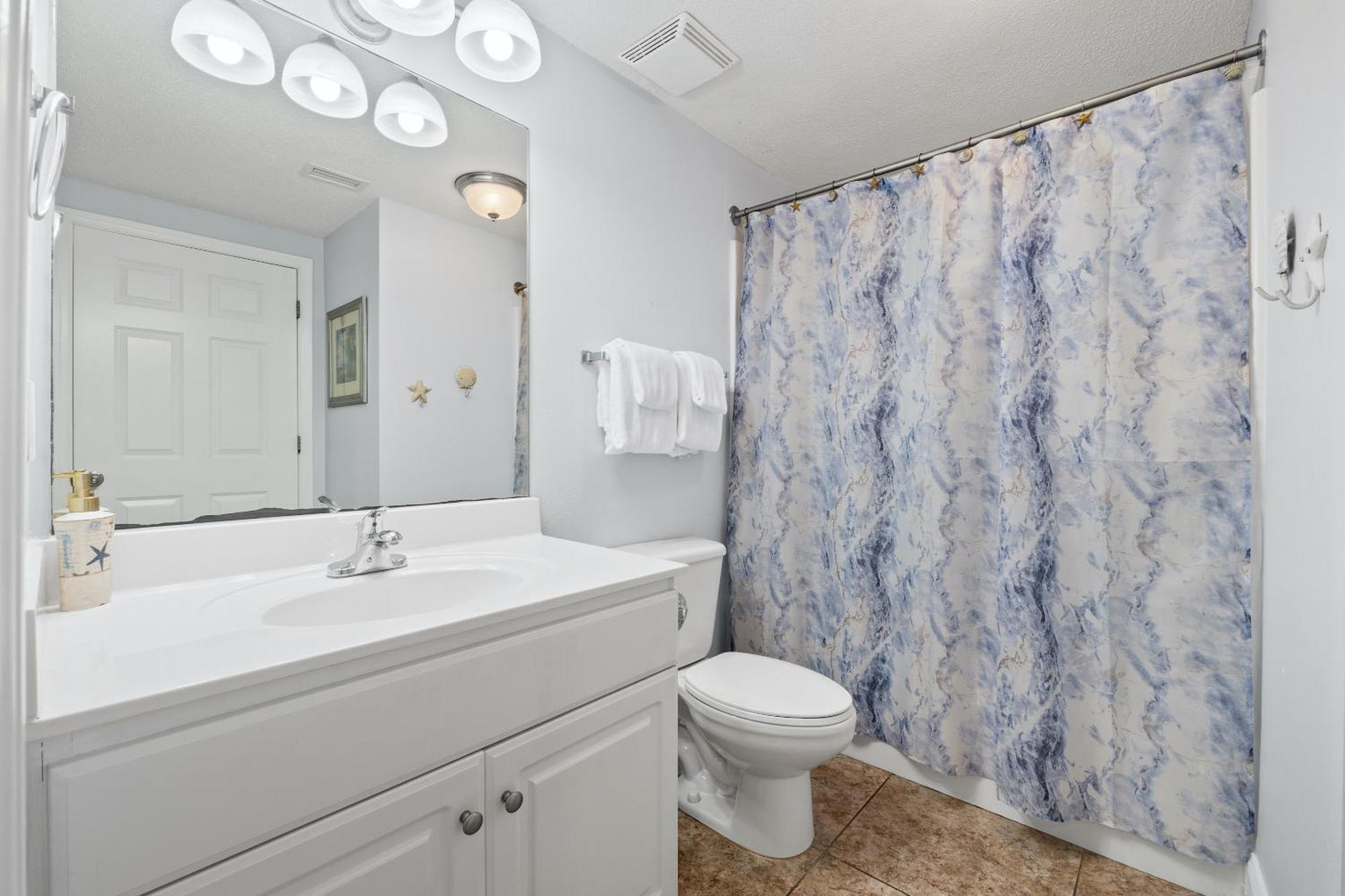 Apartment Majestic Towers By Panhandle Getaways Panama City Beach