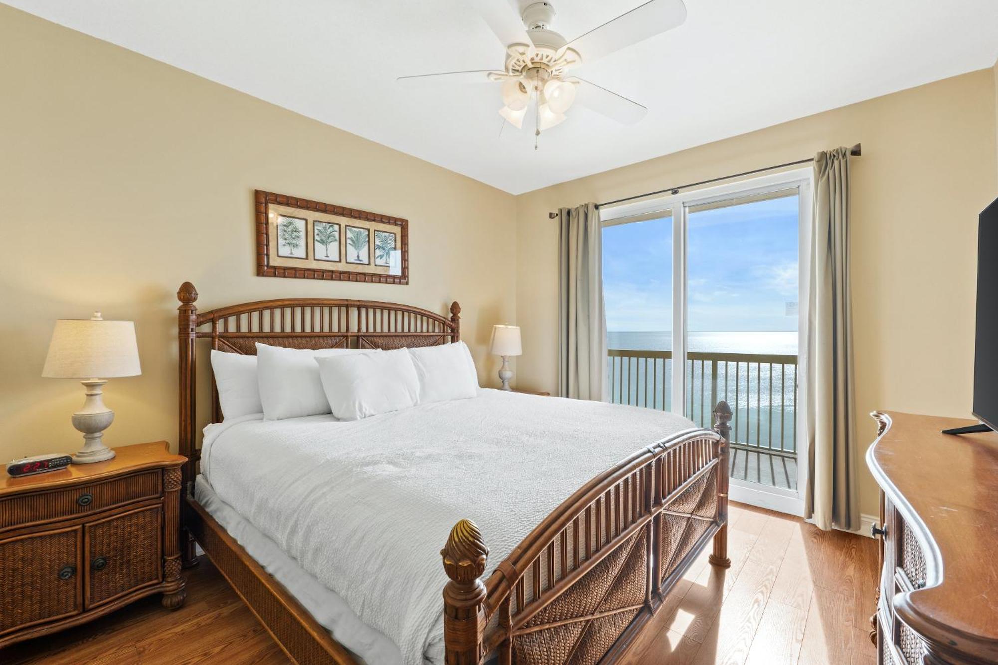 Calypso Towers Apartment