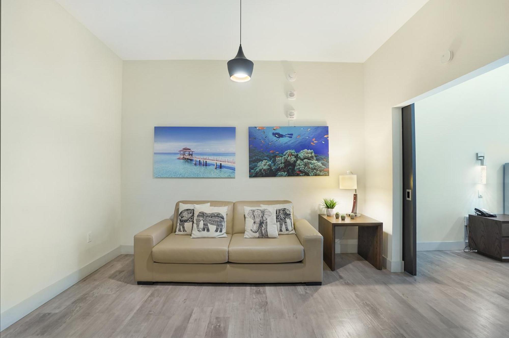 Apartment Ch Luxury & On The *