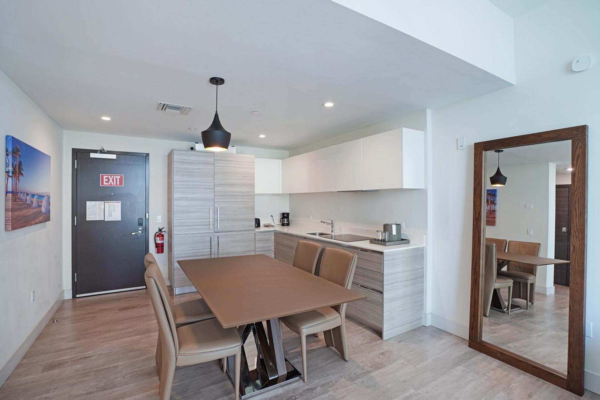 Apartment Ch Luxury & On The *