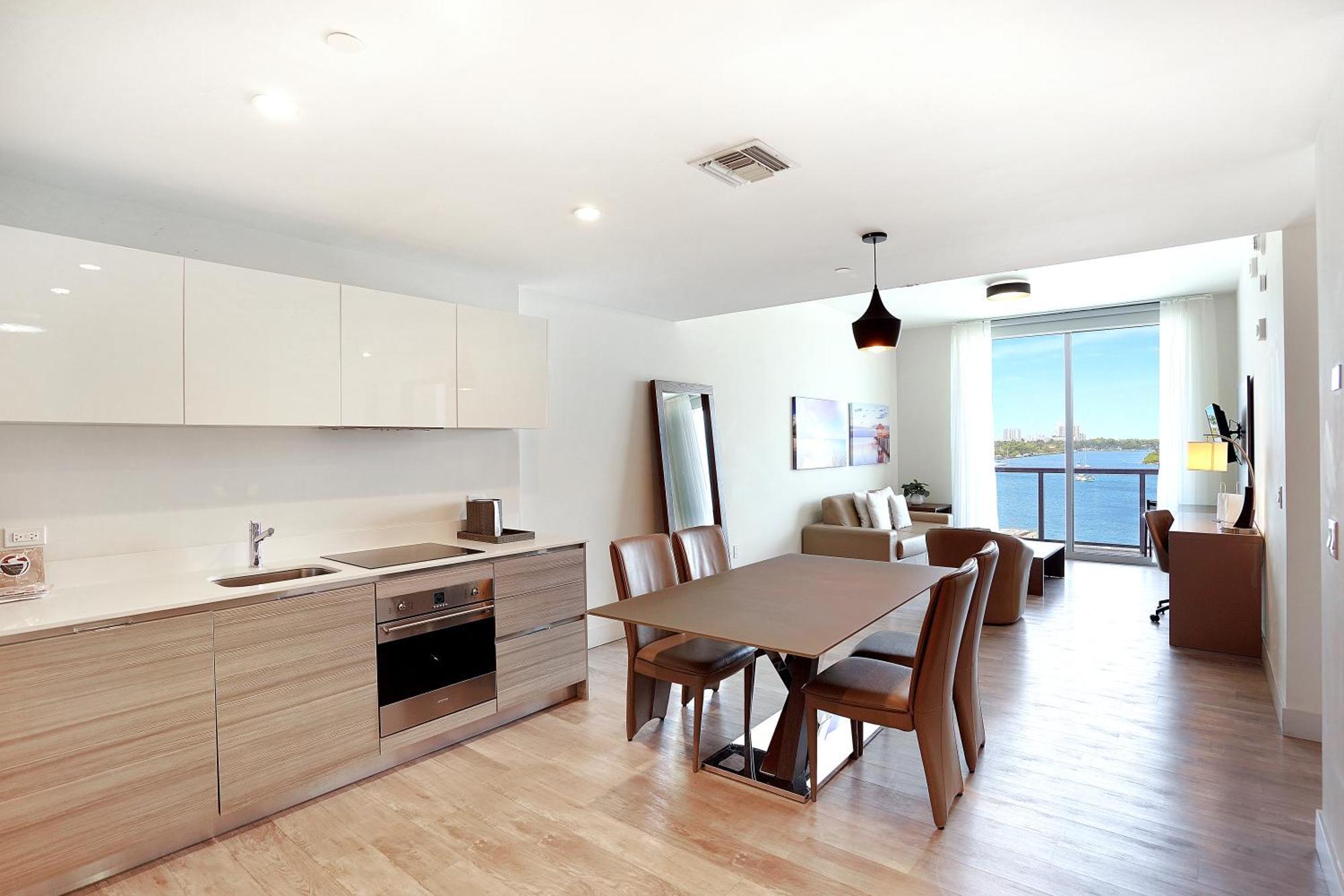 Apartment Ch Luxury & On The