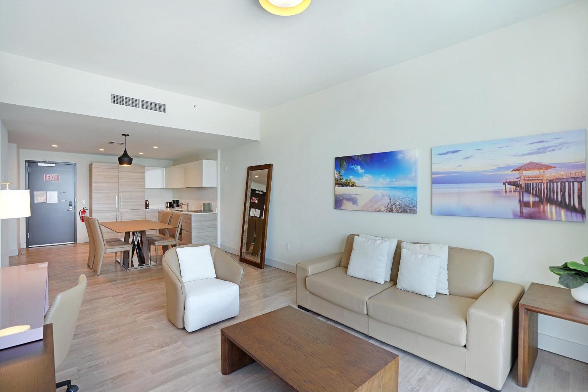 Apartment Ch Luxury & On The Hollywood