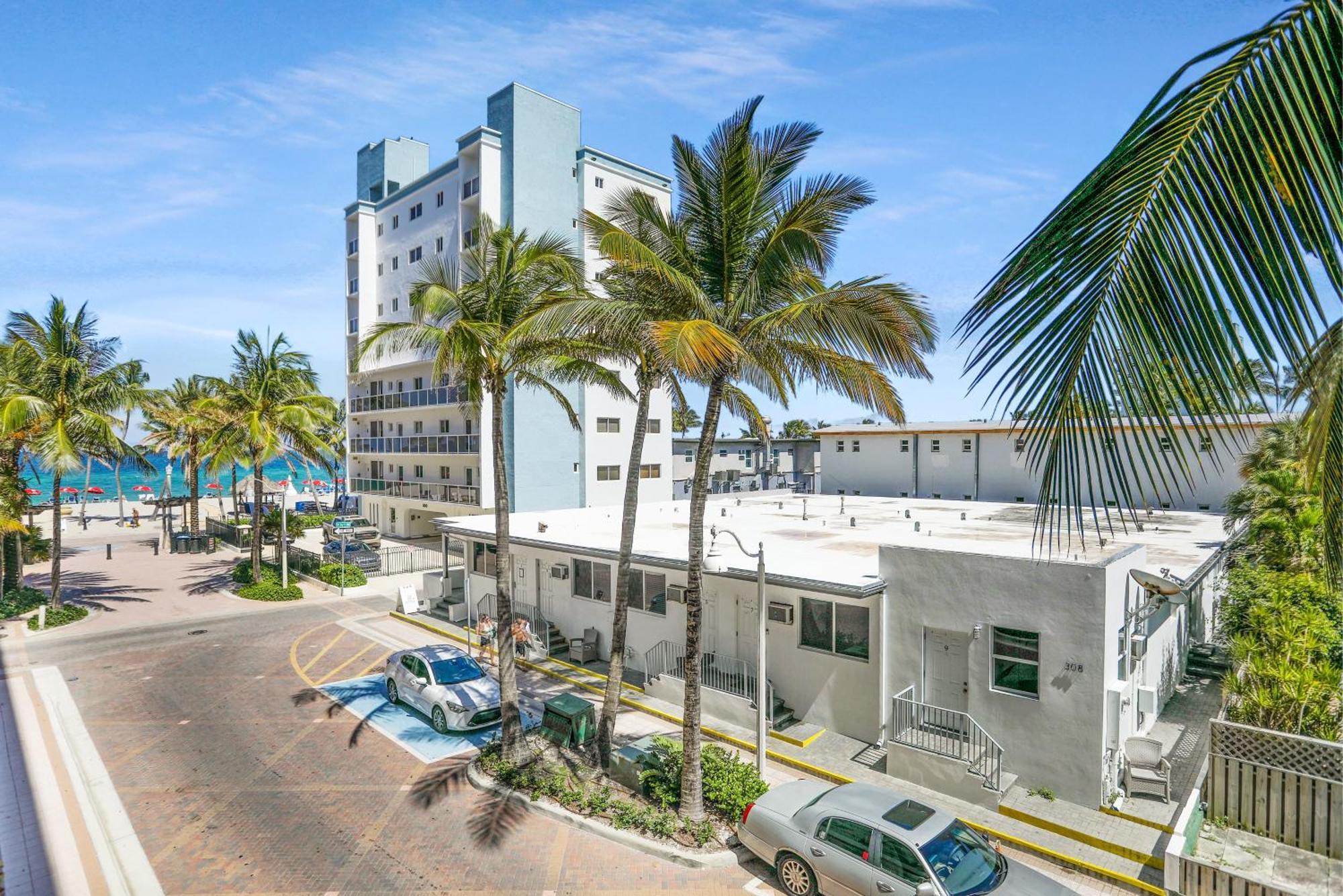 Apartment Ch Luxury & On The Hollywood