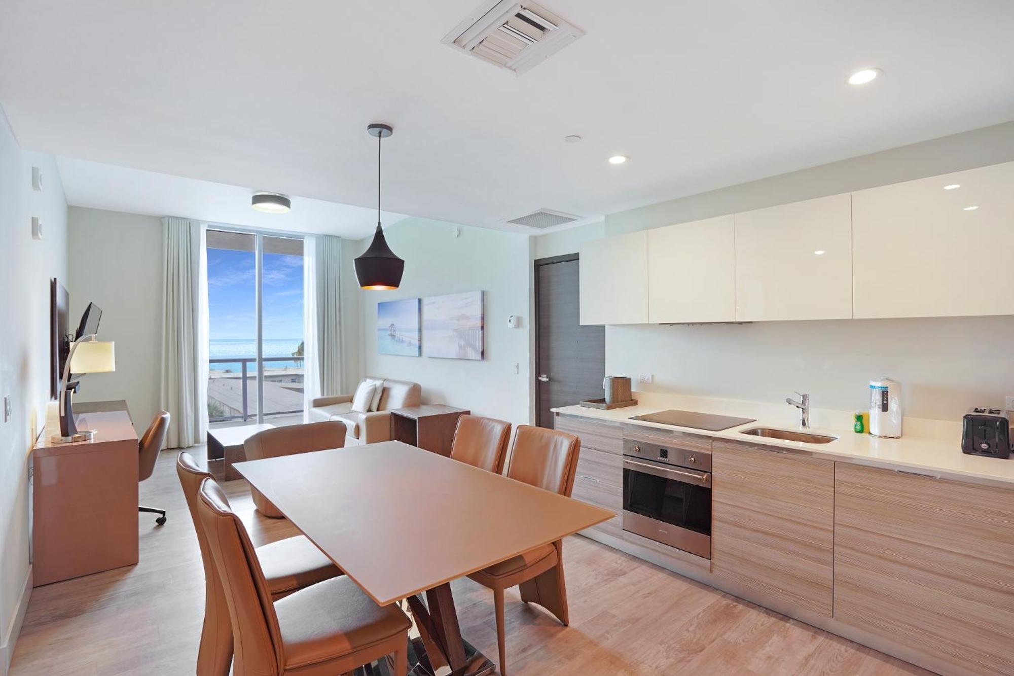 Apartment Ch Luxury & On The Hollywood
