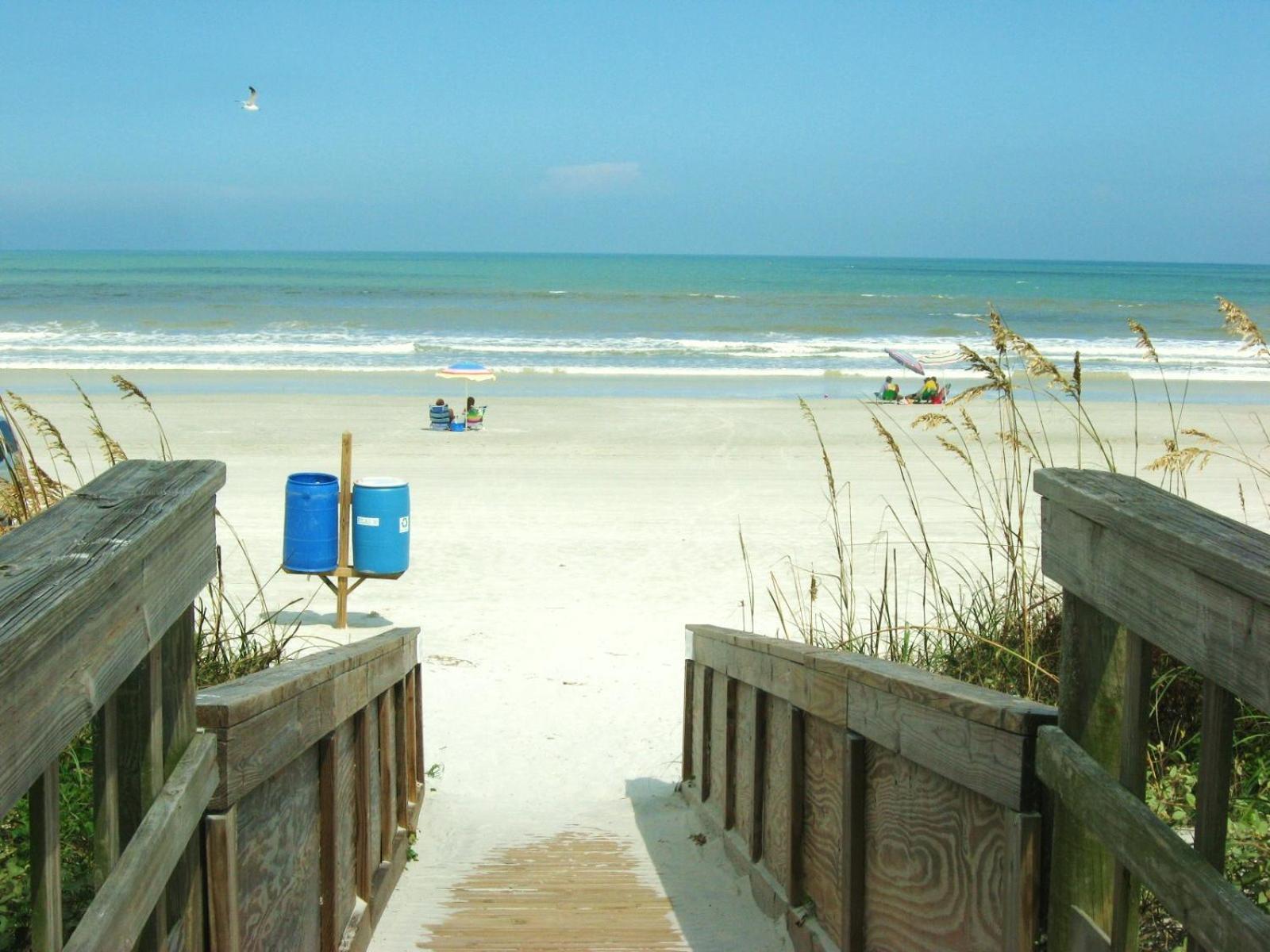 Ocean Village Club Q11
