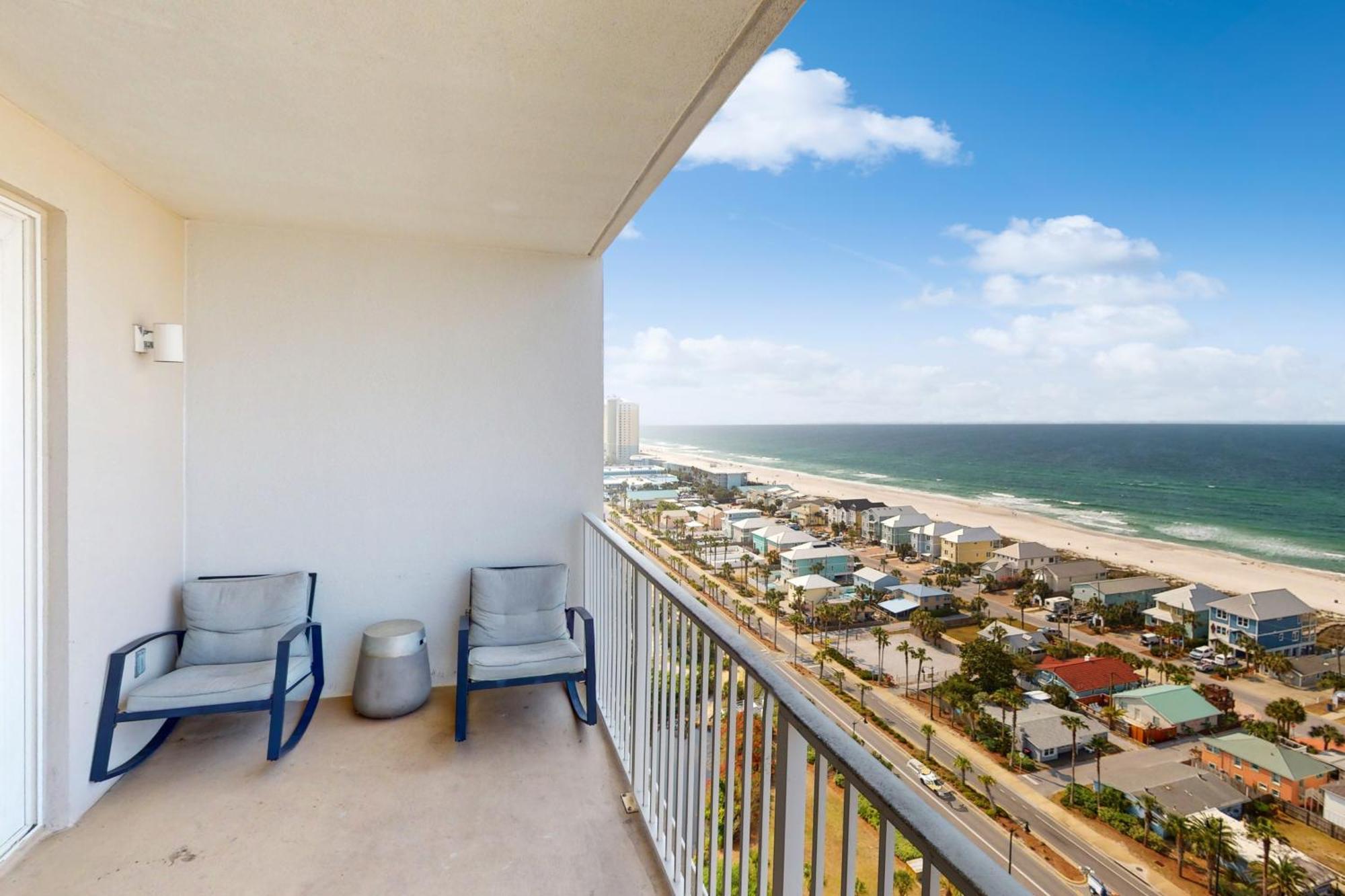 Town Wharf Apartment