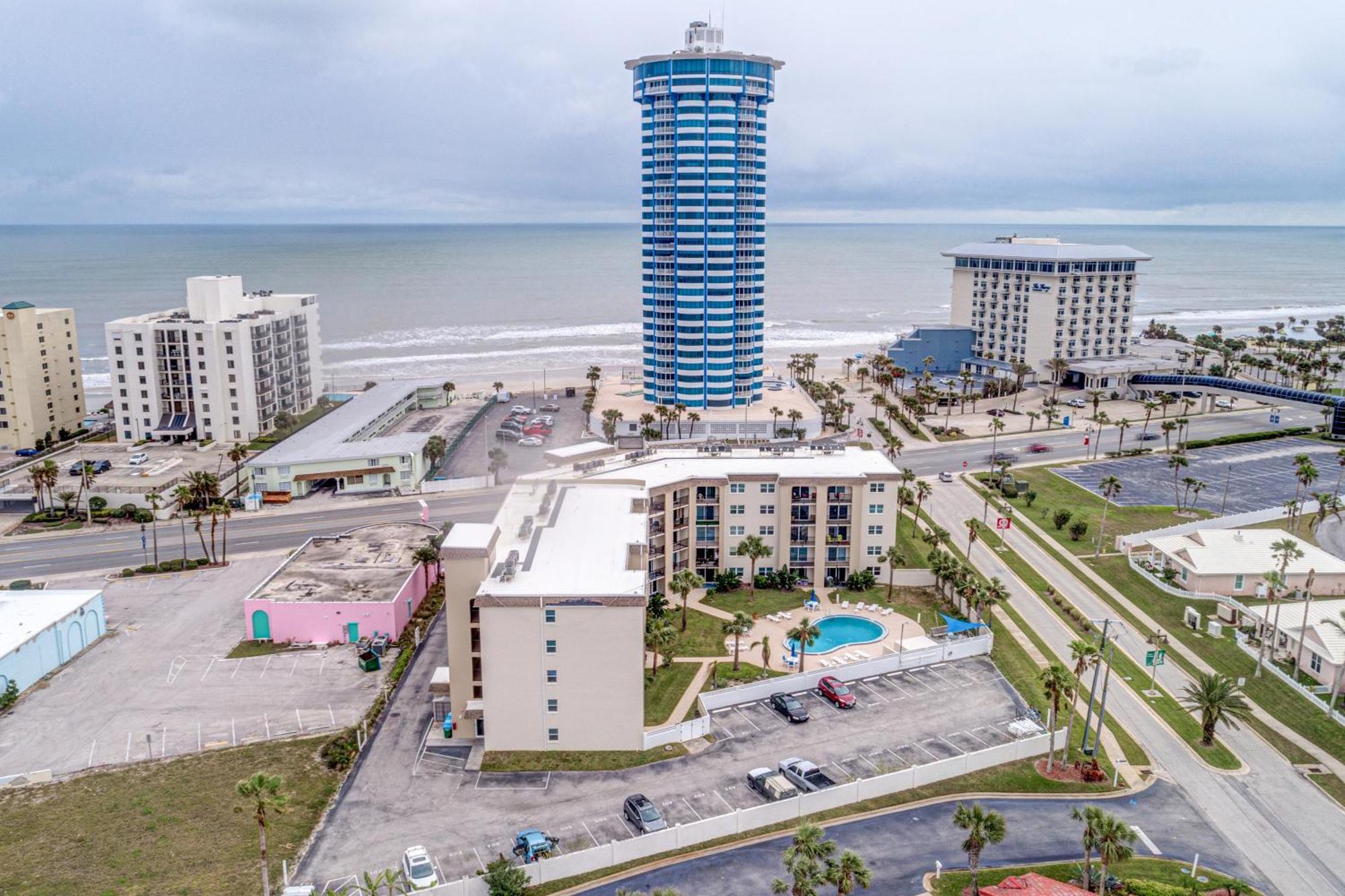 Daytona Shores * Daytona Beach Shores