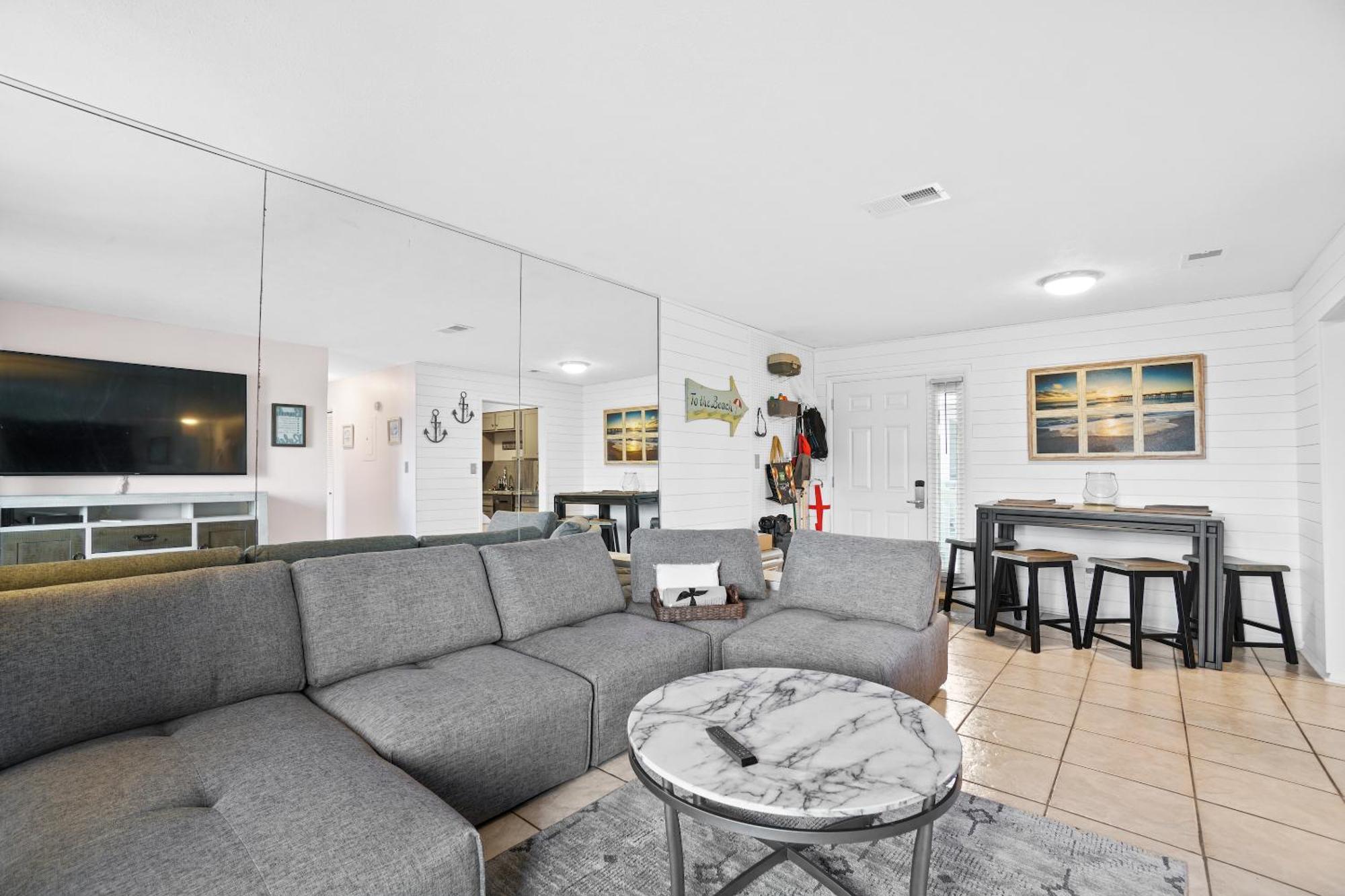 Apartment Endless Summer By Panhandle Getaways Panama City Beach