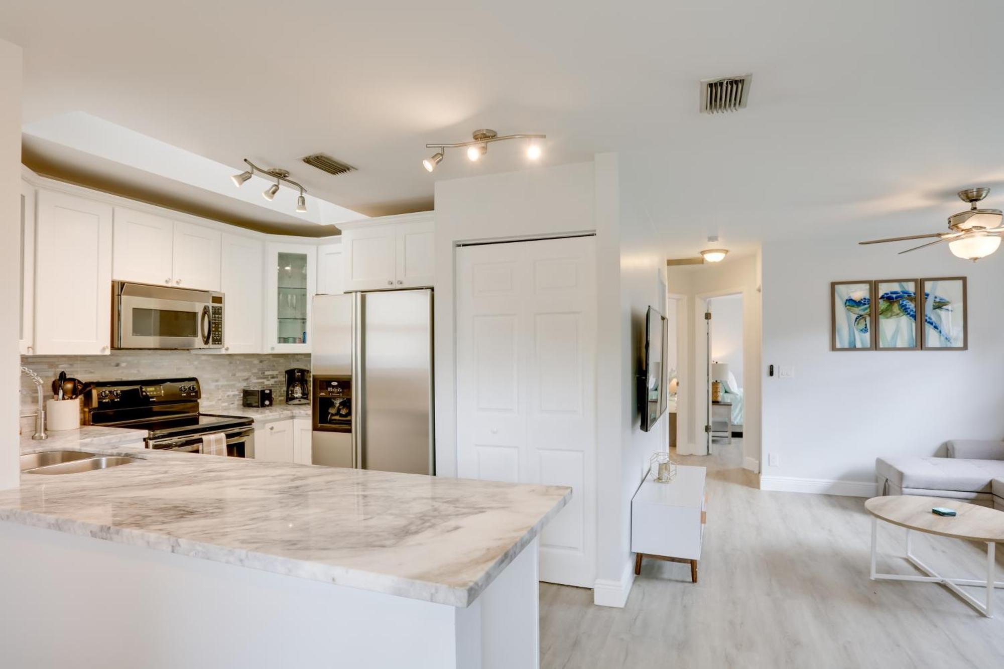 Pet-friendly Townhome, 6 Mi To Beaches! Jupiter