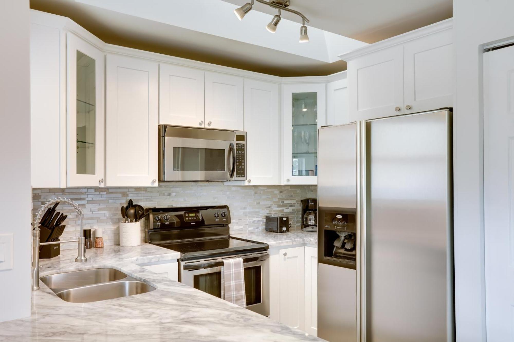Holiday home Pet-friendly Townhome, 6 Mi To Beaches! *
