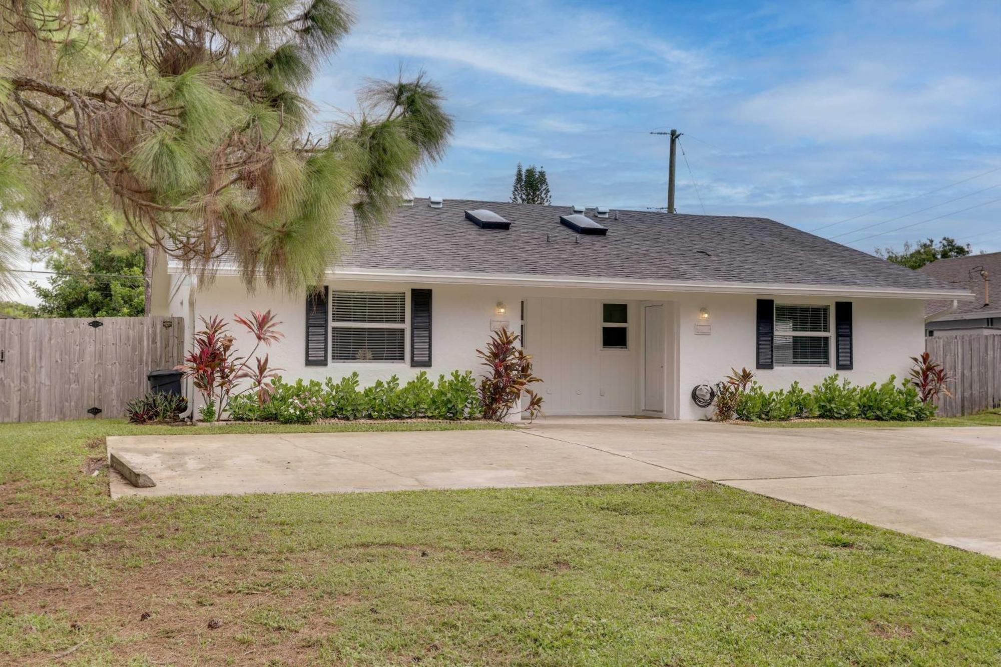 Holiday home Townhome With Patio And Yard About 6 Mi To Beach! *