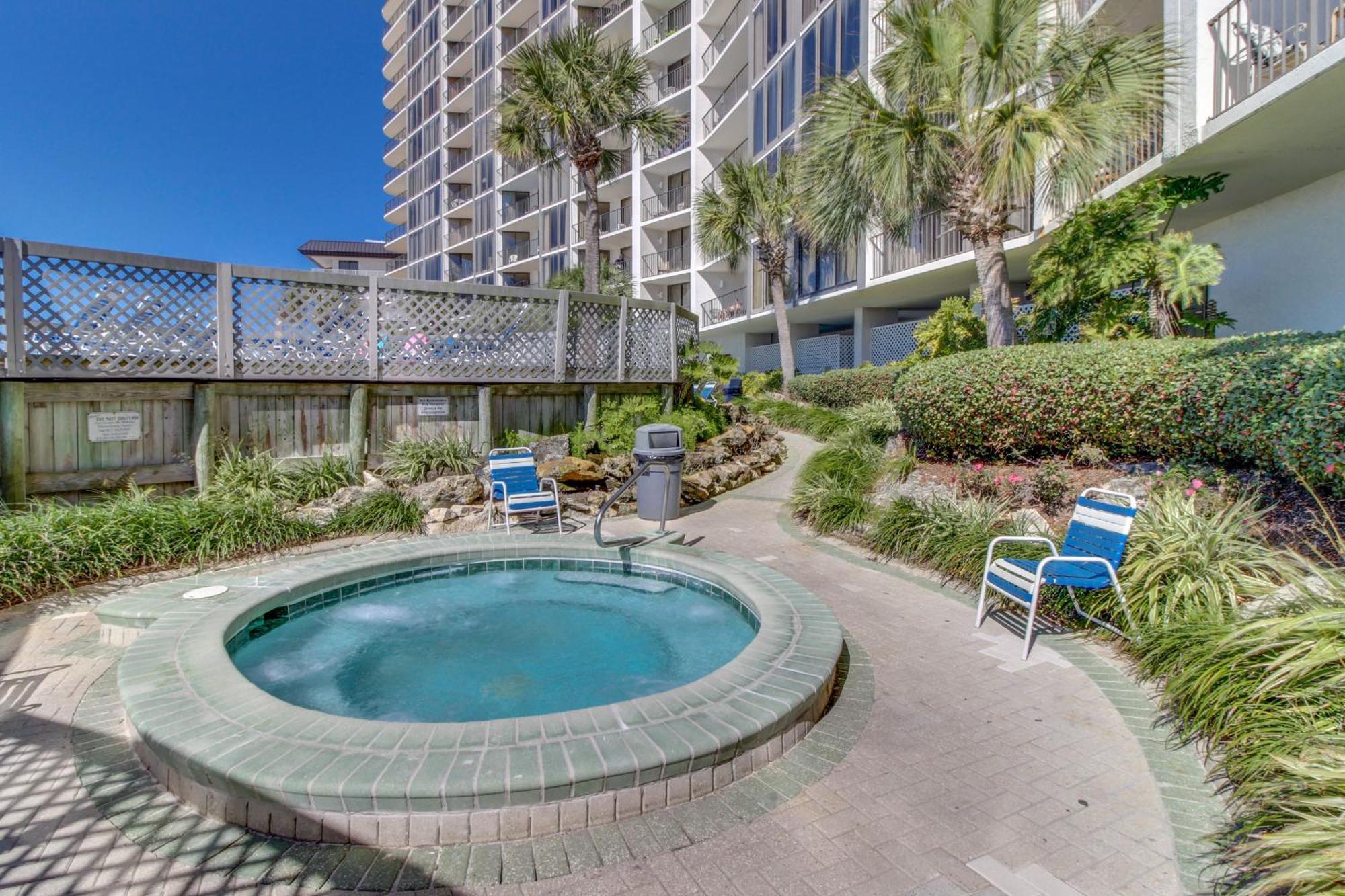 Edgewater Apartment