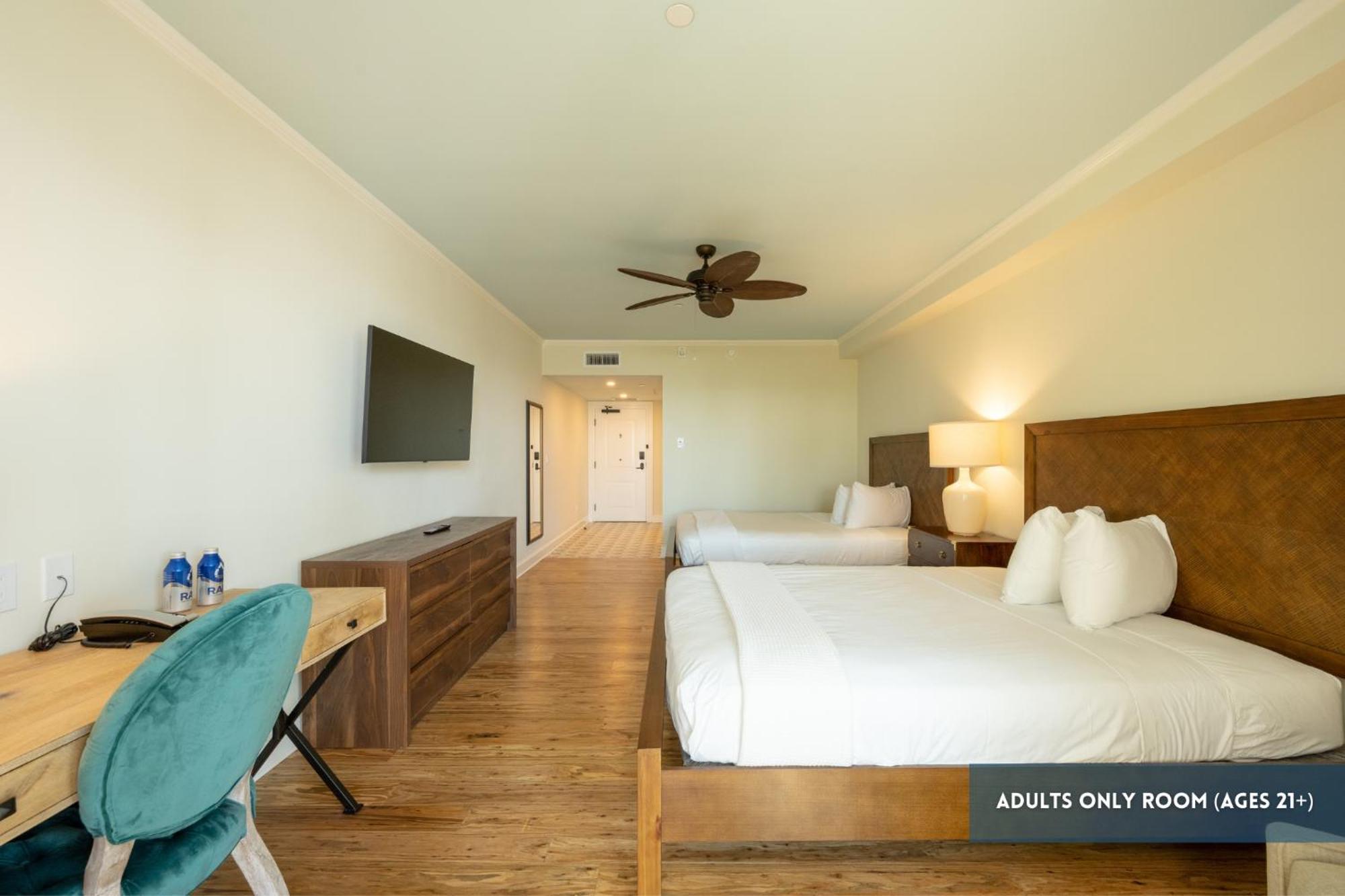 Hotel Grassy Flats & Club