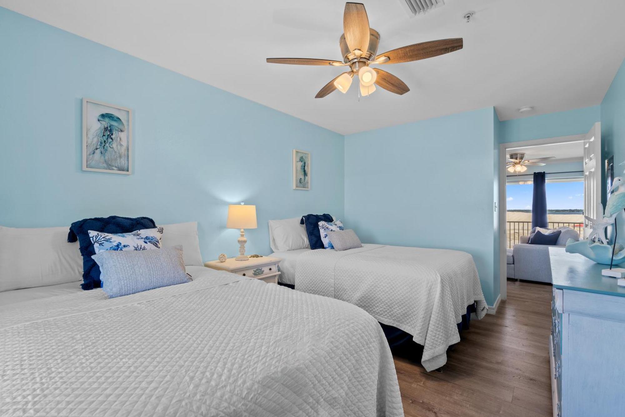 Sunset Harbor Unit 422