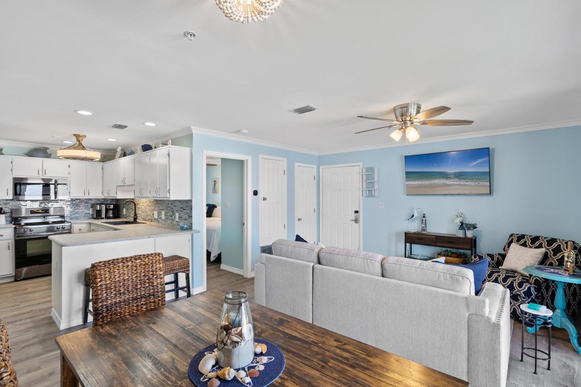 Sunset Harbor Unit 422