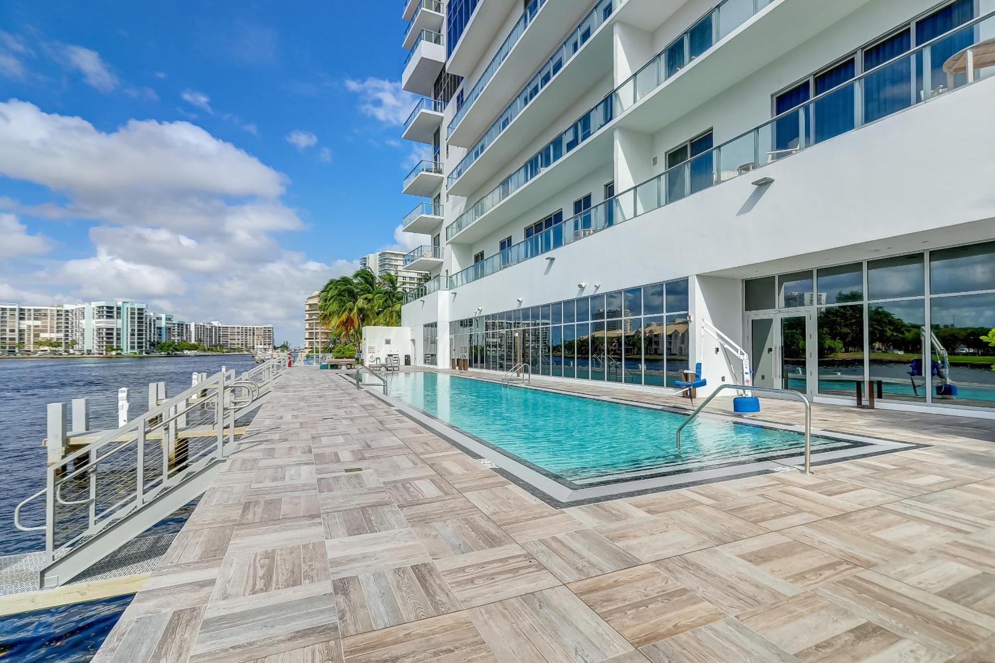 Elegance By The Ocean - 2bd Hyde House Gem With Luxury Amenities