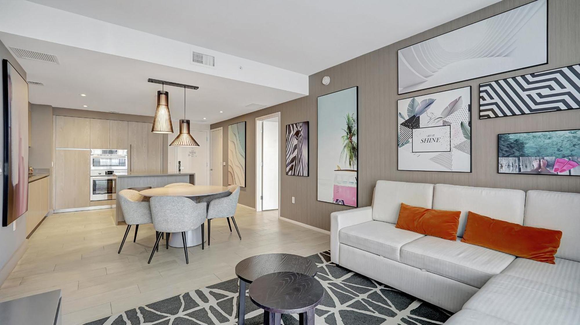Elegance By The Ocean - 2bd Hyde House Gem With Luxury Amenities Apartment