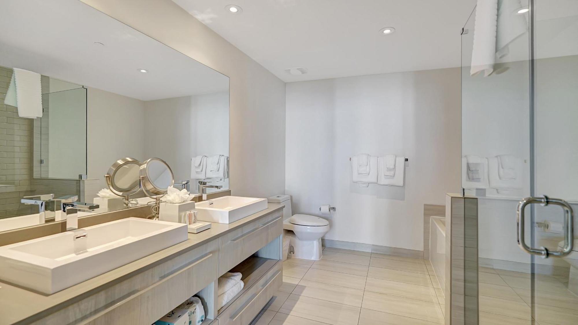 Elegance By The Ocean - 2bd Hyde House Gem With Luxury Amenities Apartment *