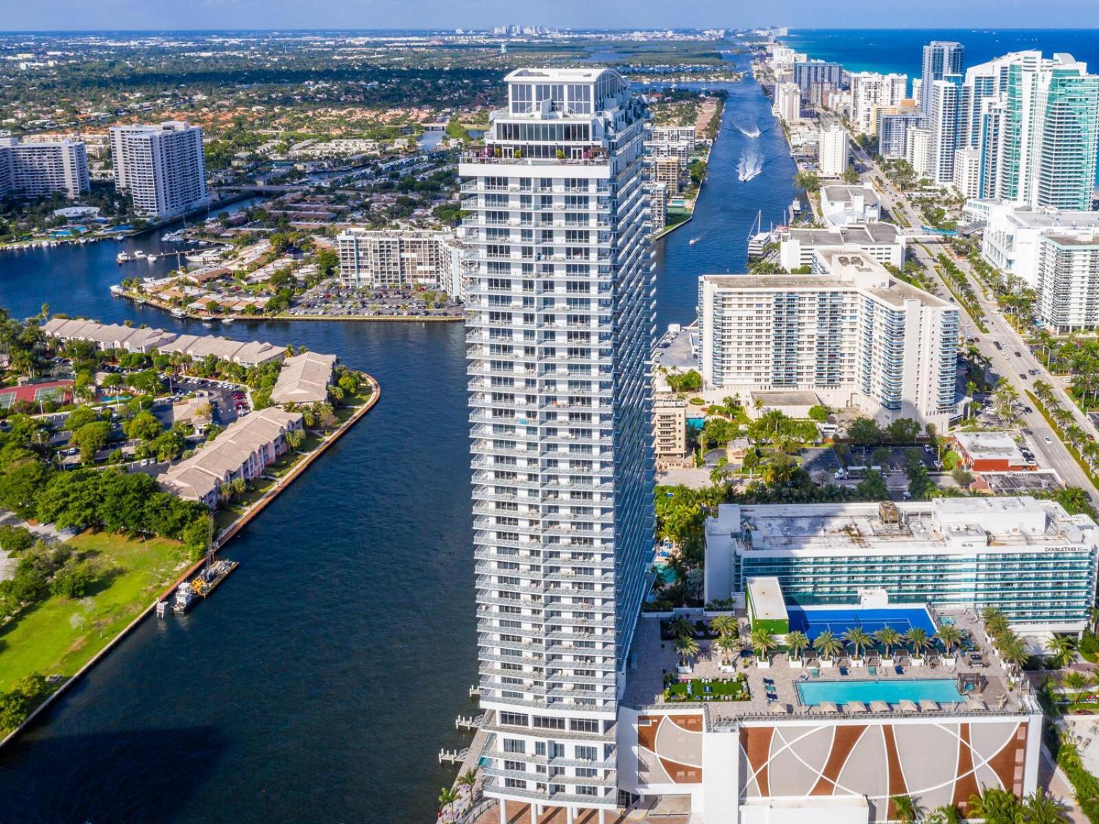 Elegance By The Ocean - 2bd Hyde House Gem With Luxury Amenities Apartment