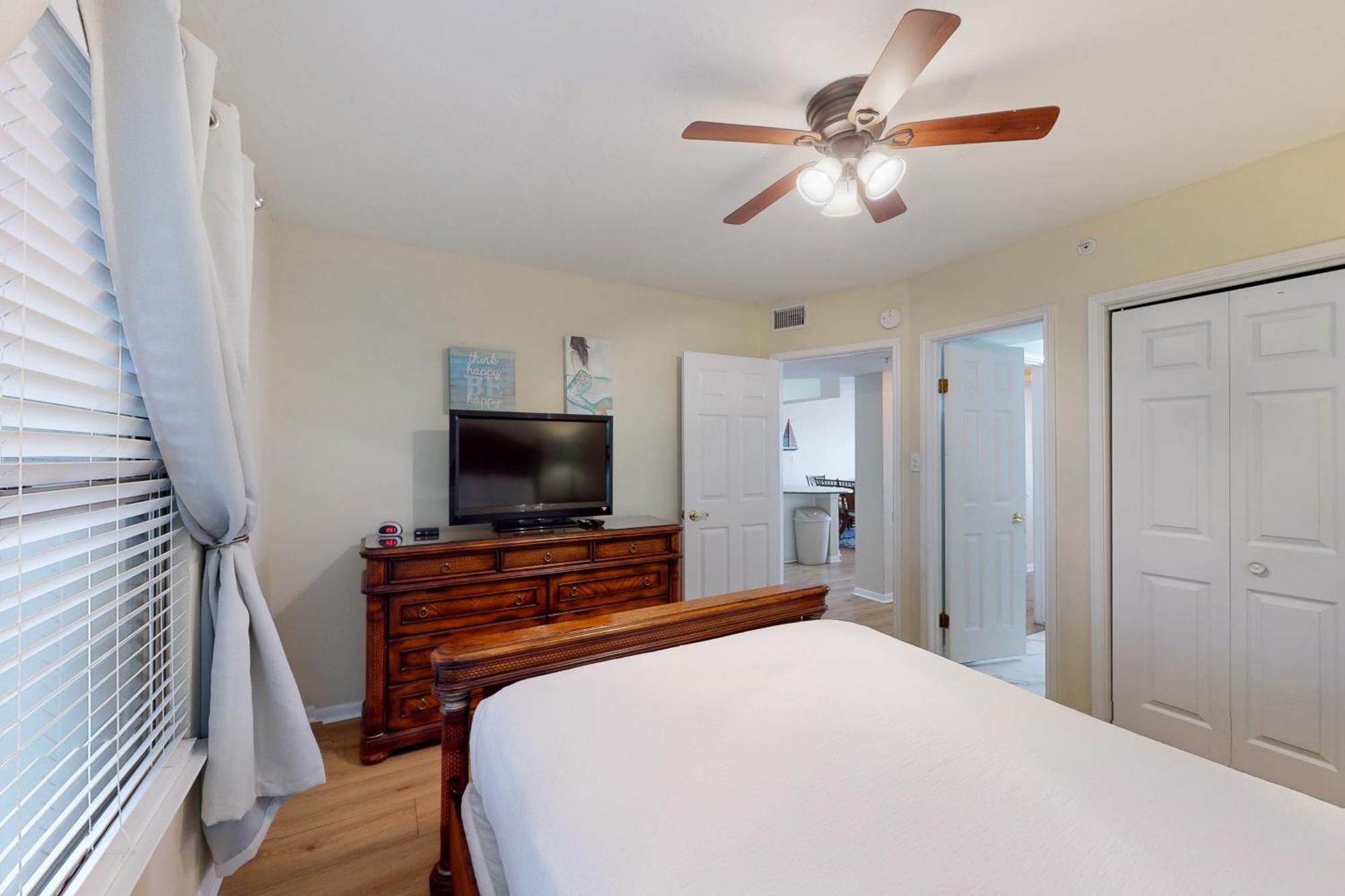 Emerald Towers * Fort Walton Beach