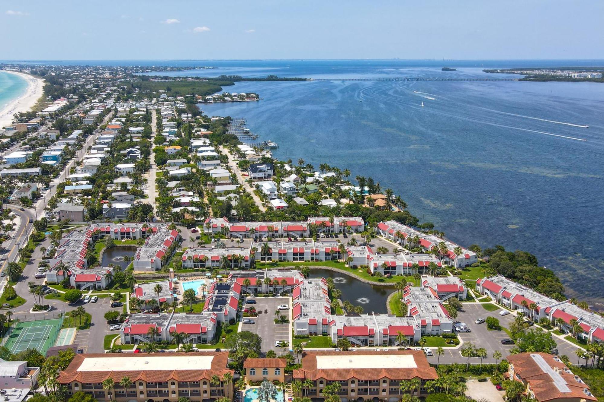 Runaway Bay Bradenton Beach
