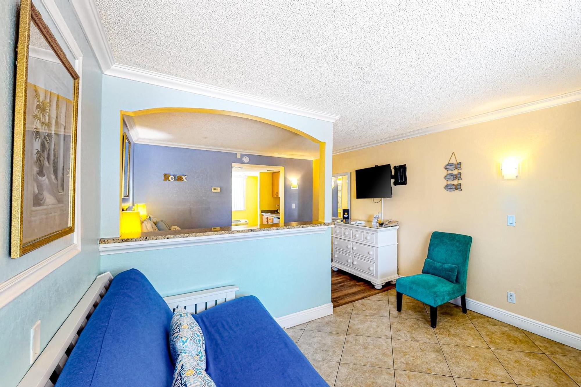 Pelican Pointe *