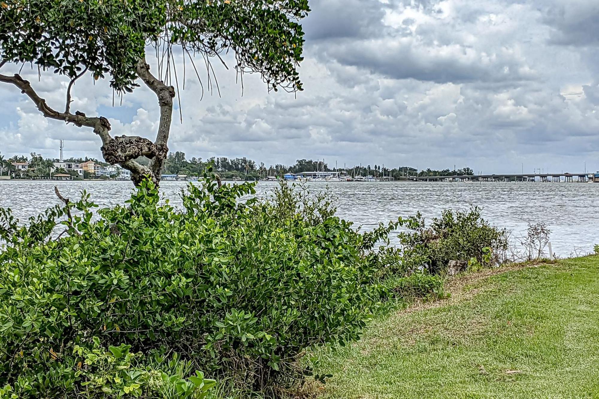 Runaway Bay *