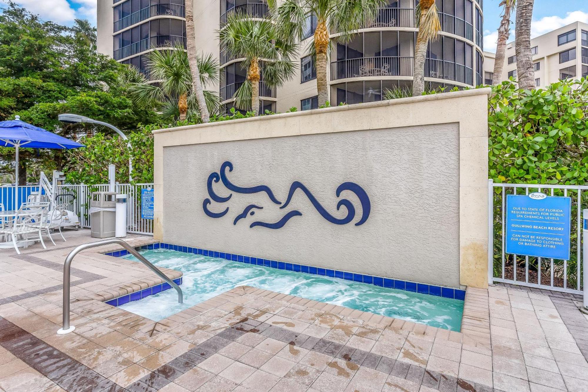 Apartment Gull Wing