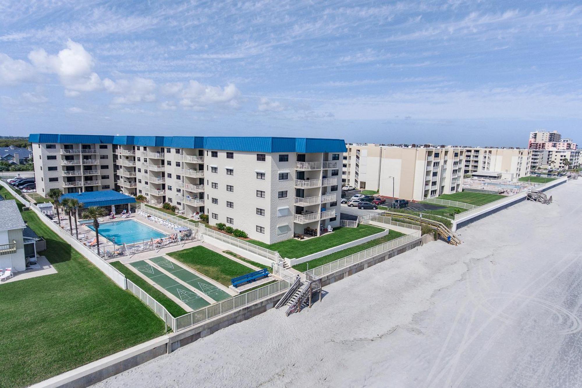 Atlantic Avenue * New Smyrna Beach