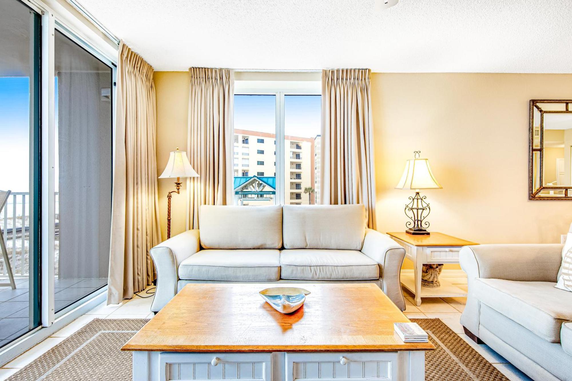 Island Princess * Fort Walton Beach