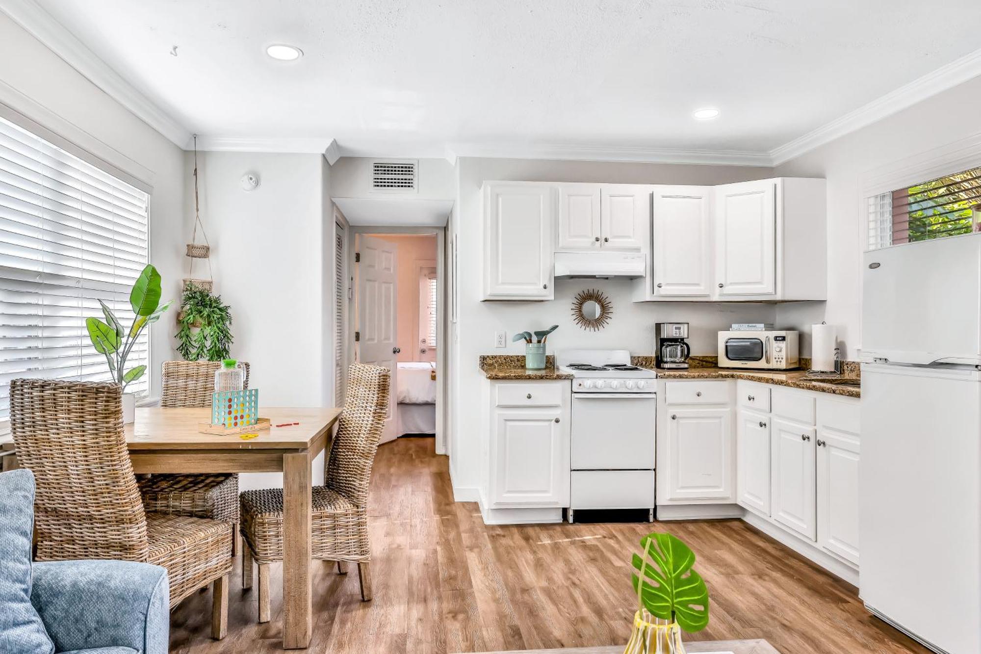 Sunrise Garden Apartment