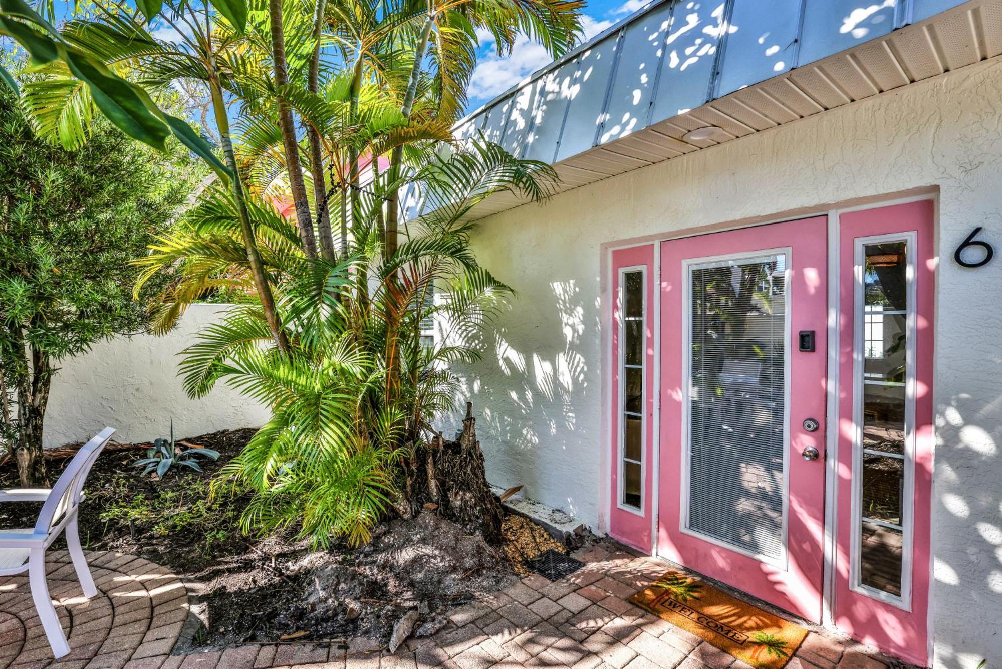 Sunrise Garden * Anna Maria