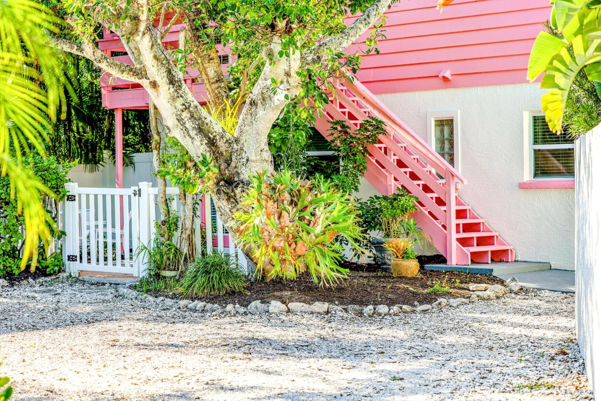 Sunrise Garden Apartment *