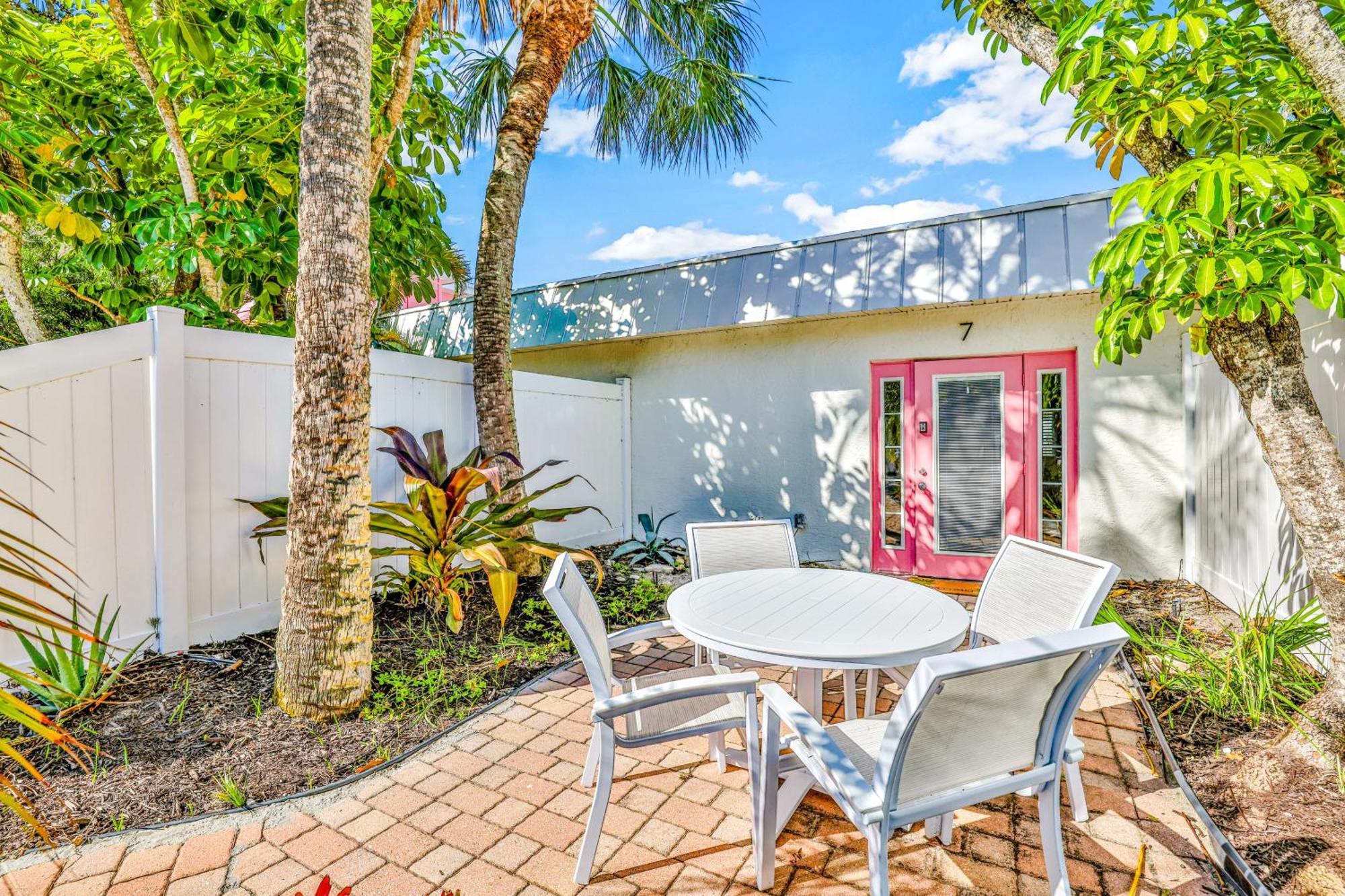 Sunrise Garden Apartment