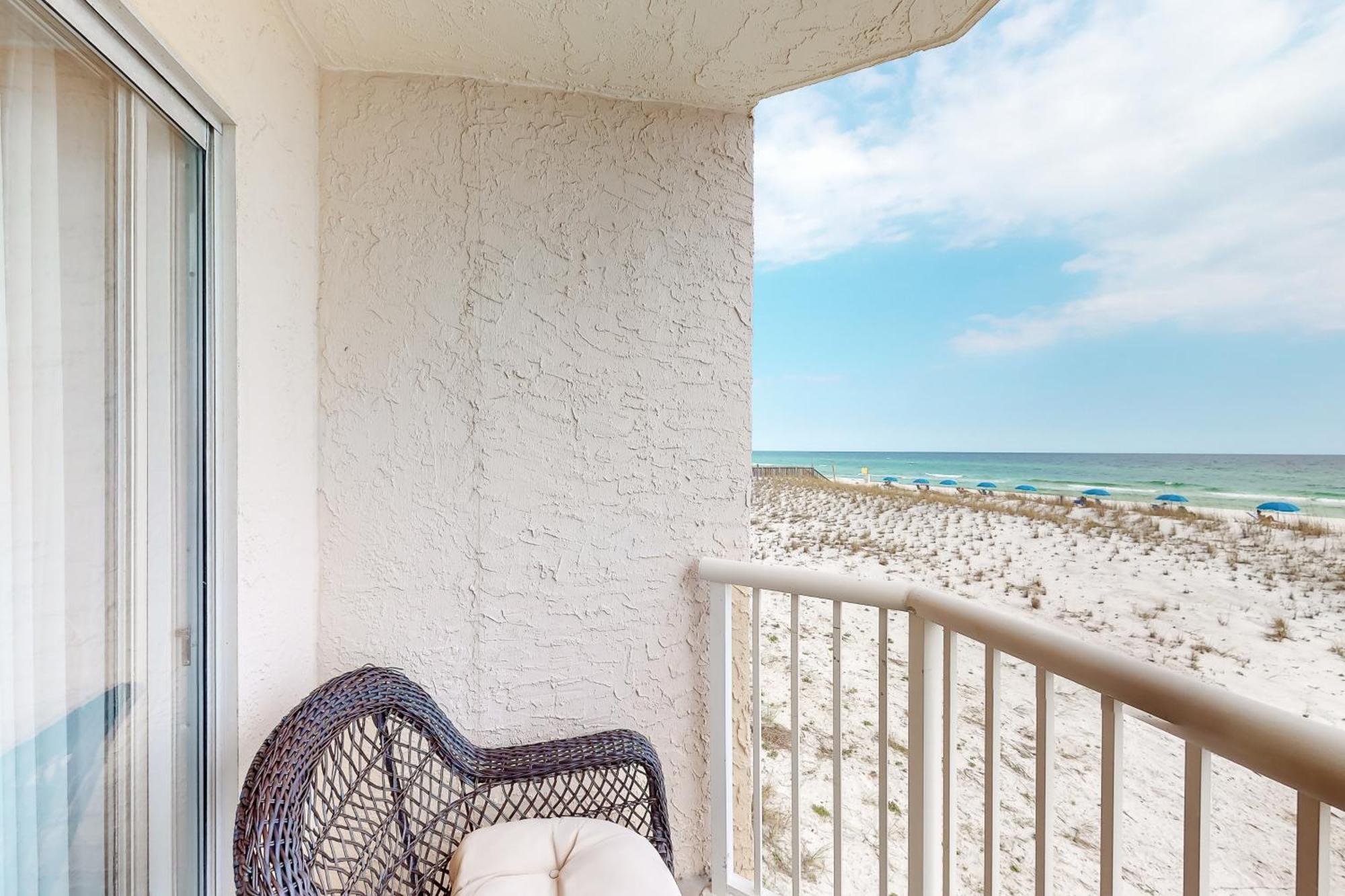 Islander I Apartment *