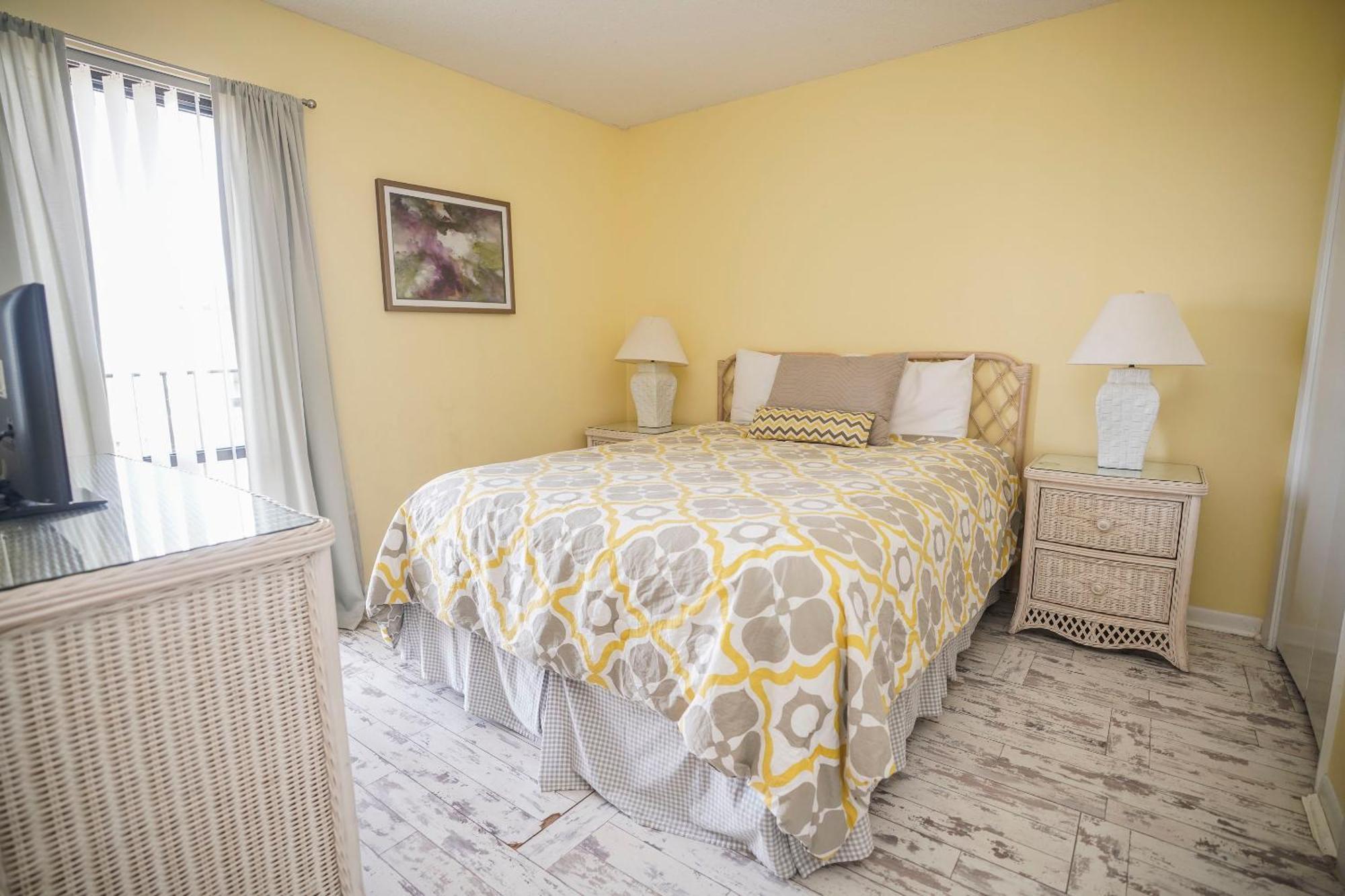 Edgewater By Panhandle Getaways Apartment Panama City Beach