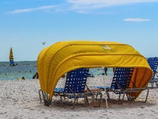 Hotel Coral Reef St. Pete Beach