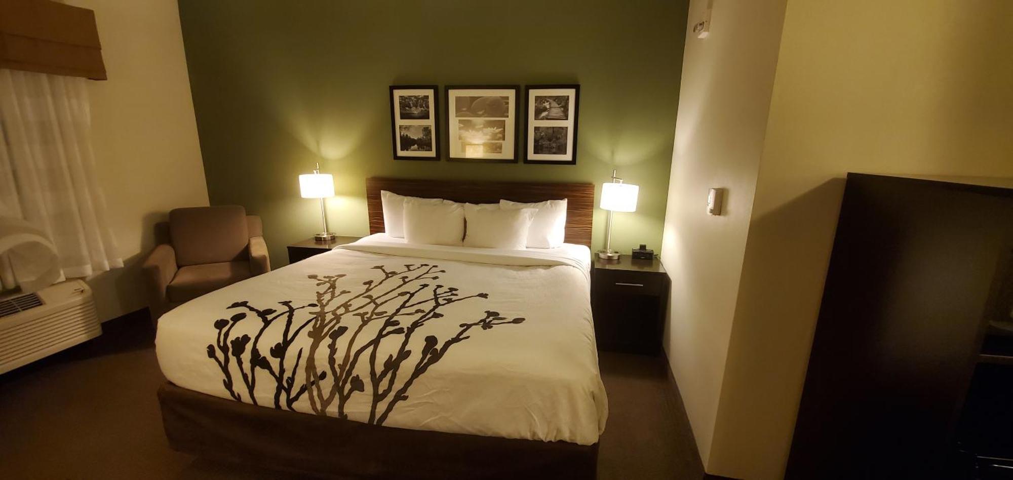 Sleep & Defuniak Springs - Crestview Hotel 2*
