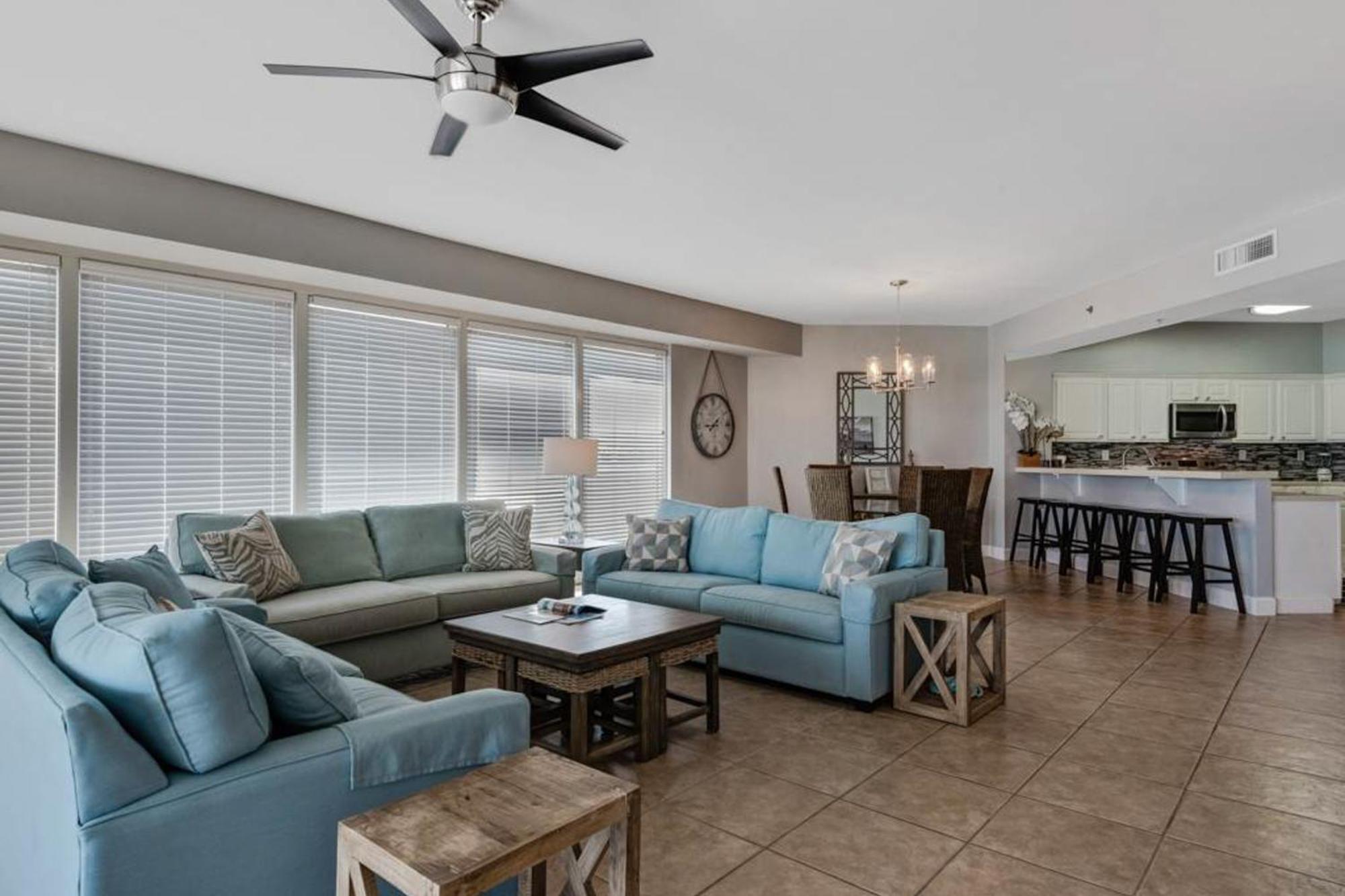 Holiday home Tops'l Tides I