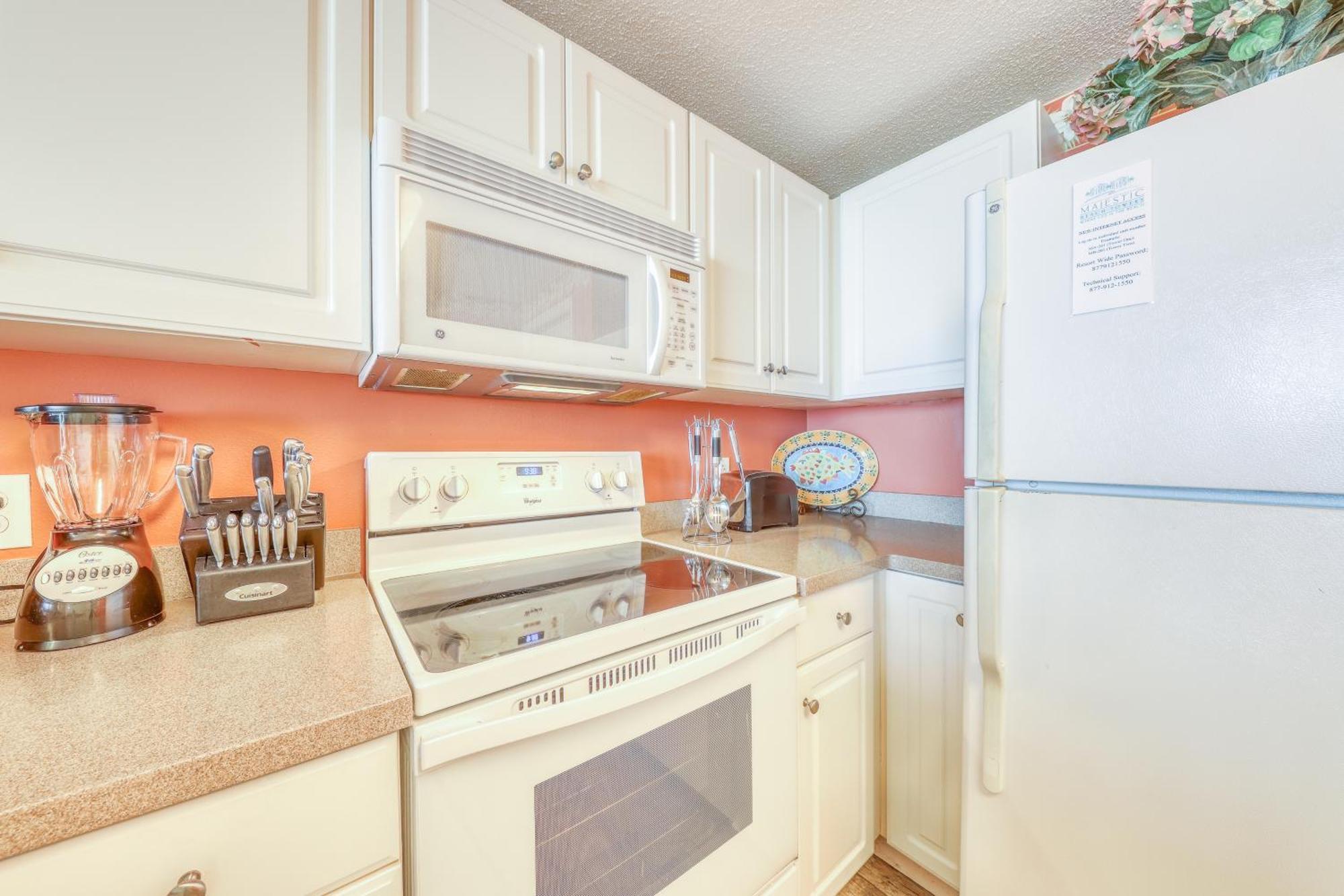 Majestic Apartment Panama City Beach