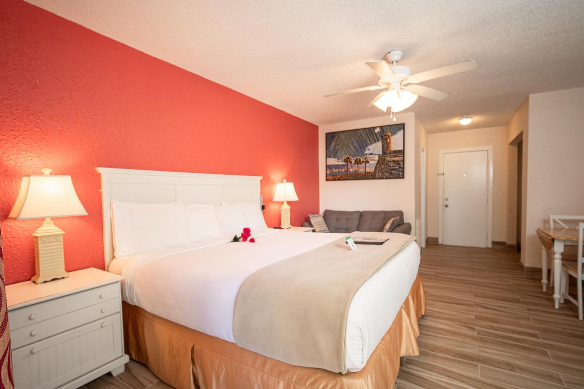 Motel Island Sun & - Venice, Florida Historic Downtown & Getaway 2*