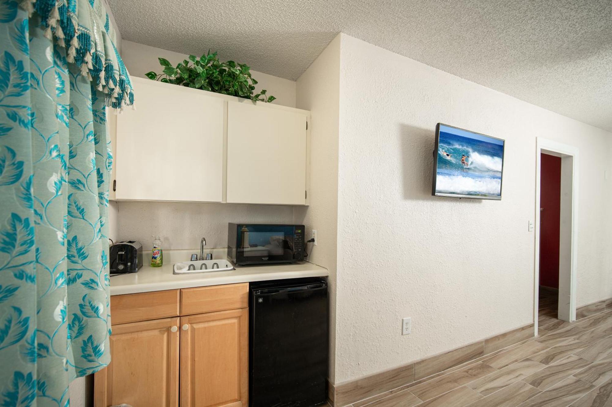 Island Sun & - Venice, Florida Historic Downtown & Getaway Motel Venice
