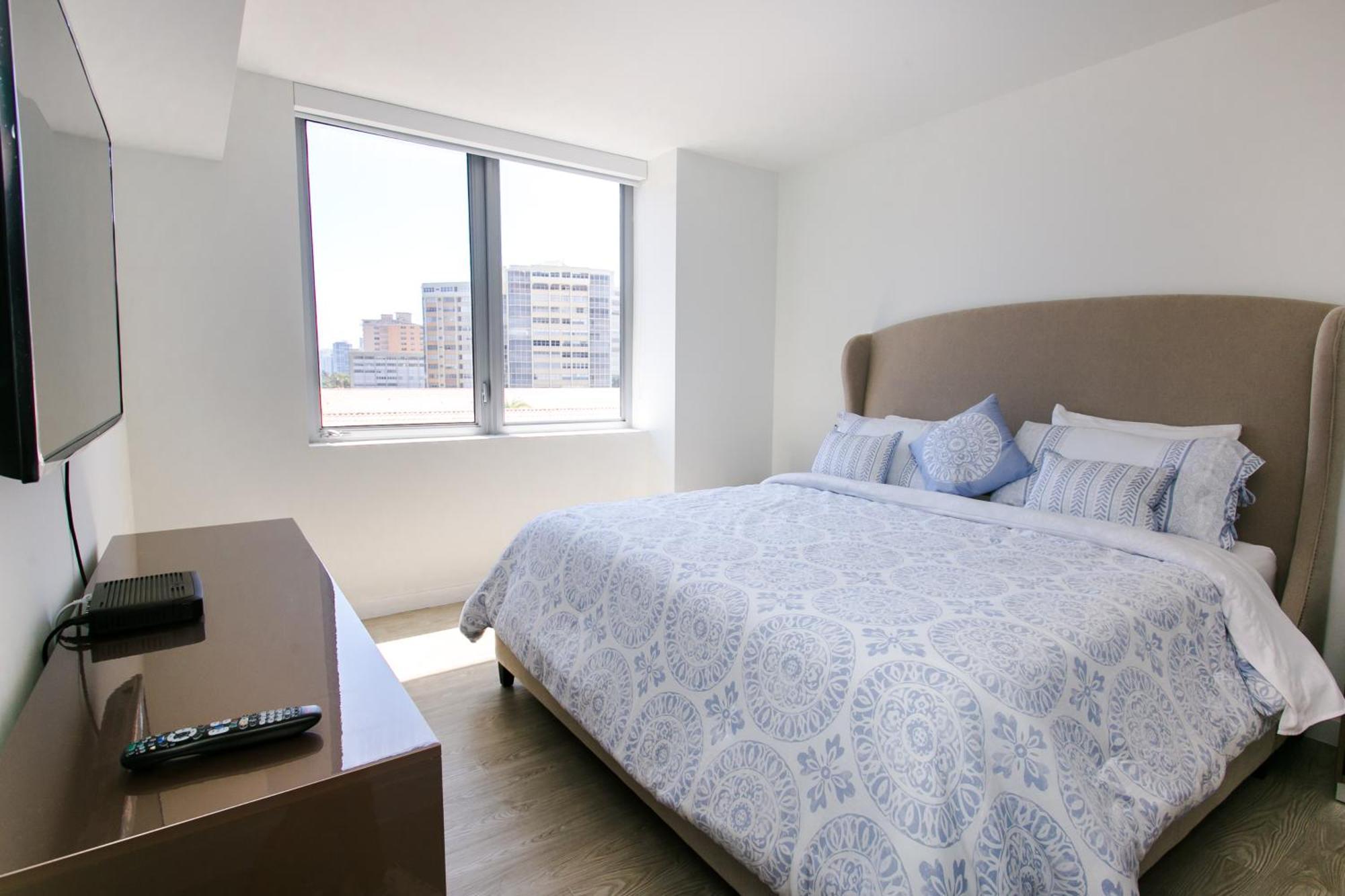 Three-bedroom Beachwalk
